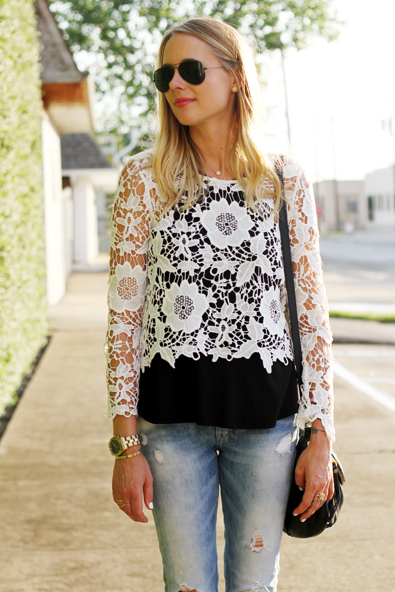 WHITE LACE TOP
