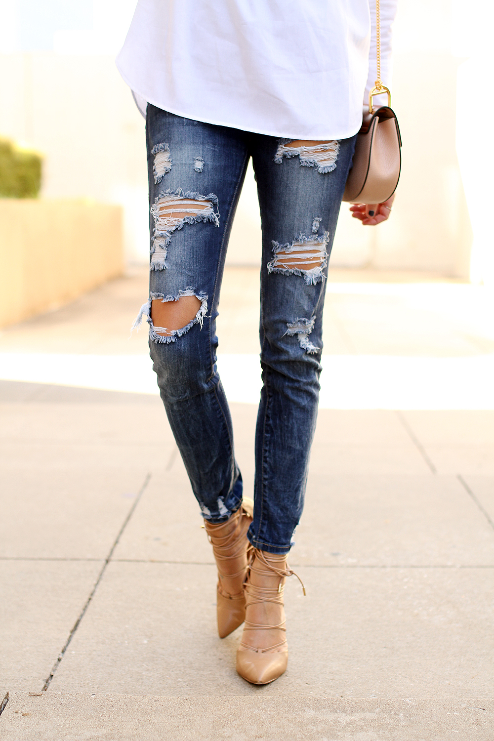 fashion-jackson-ripped-skinny-jeans-nude-lace-up-pumps