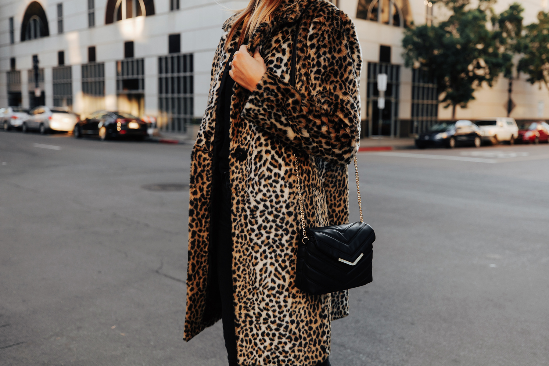 Express faux 2025 fur leopard coat