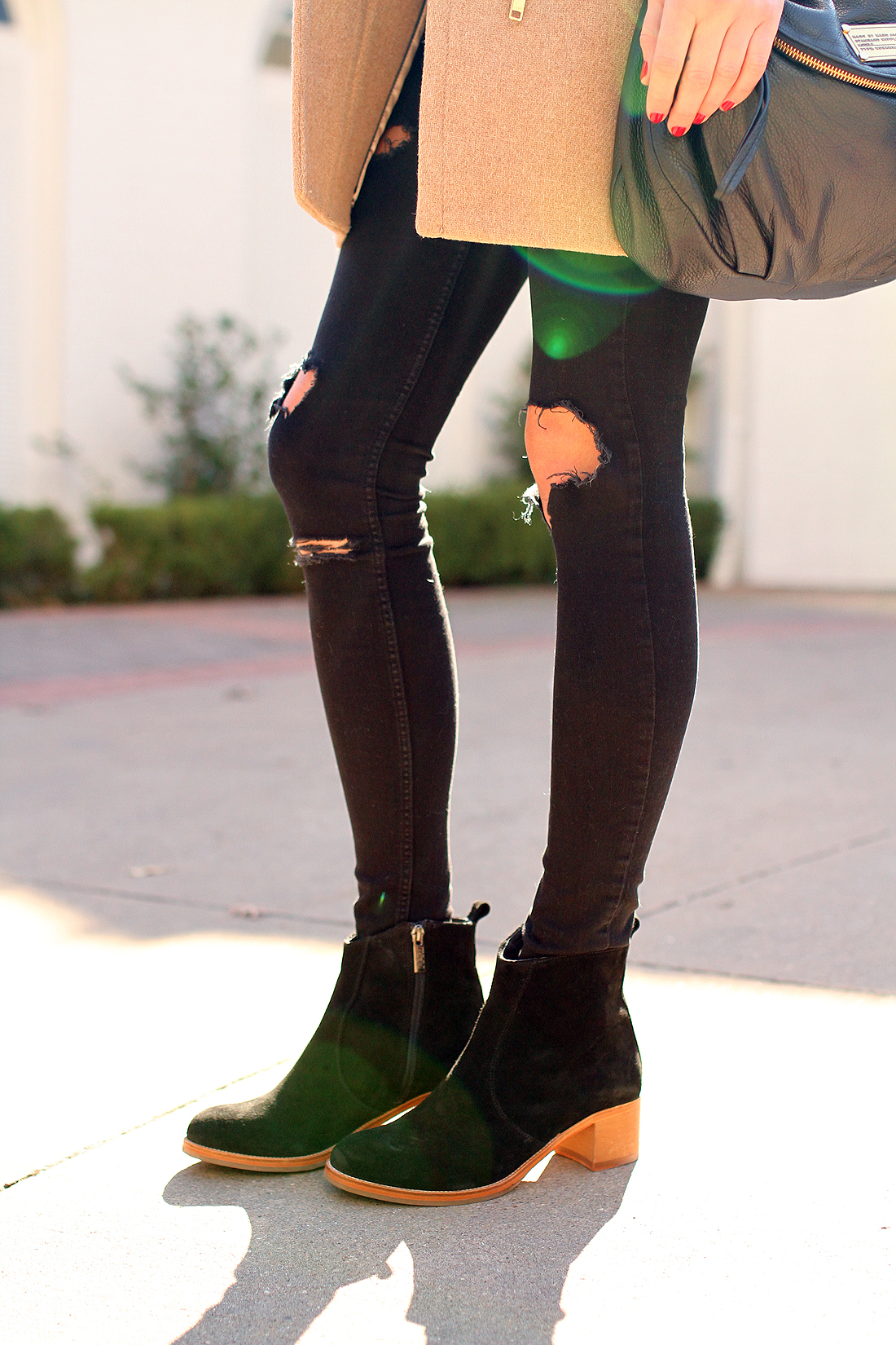fashion-jackson-black-ripped-skinny-jeans-black-ankle-booties