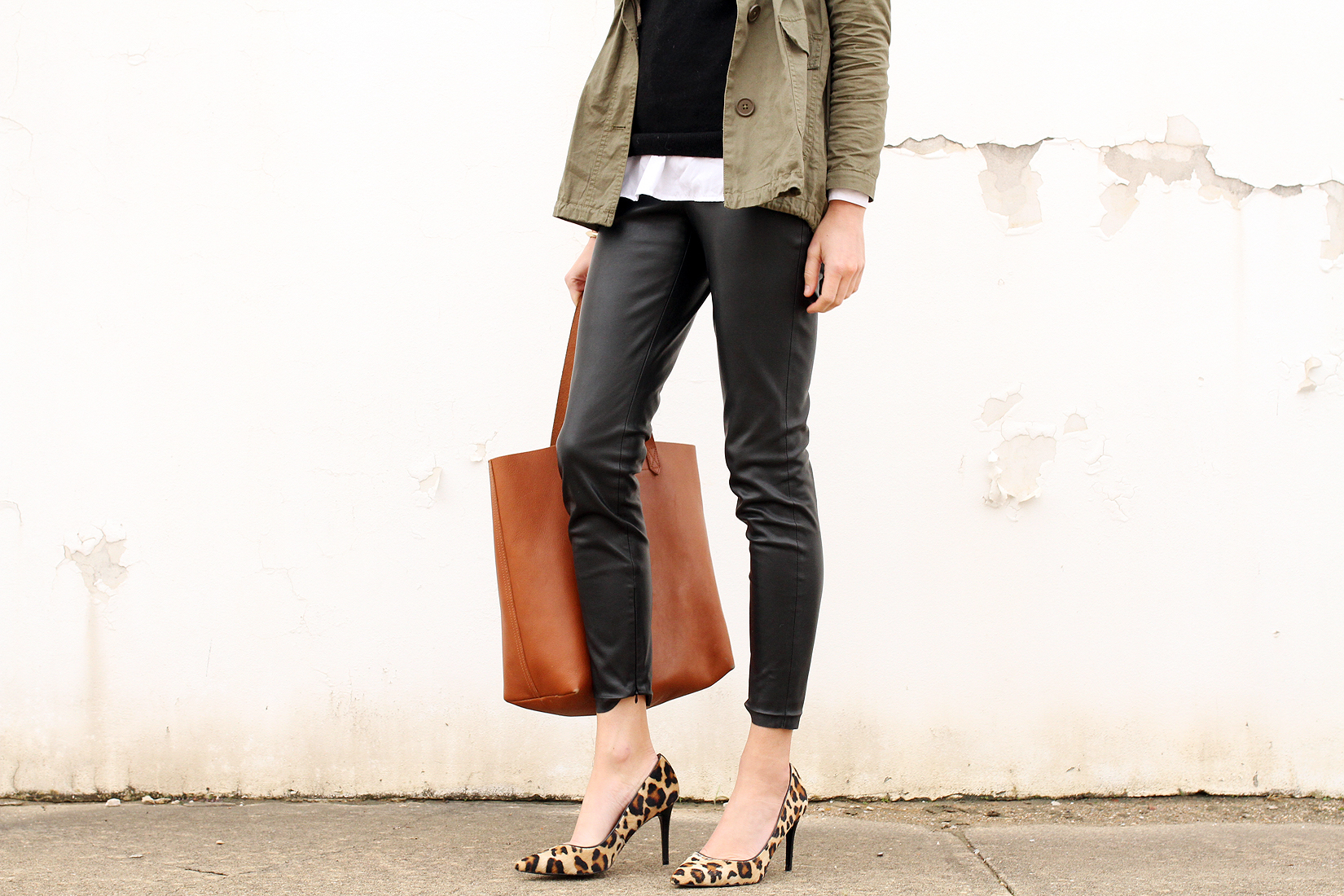 fashion-jackson-faux-leather-leggings-leopard-heels