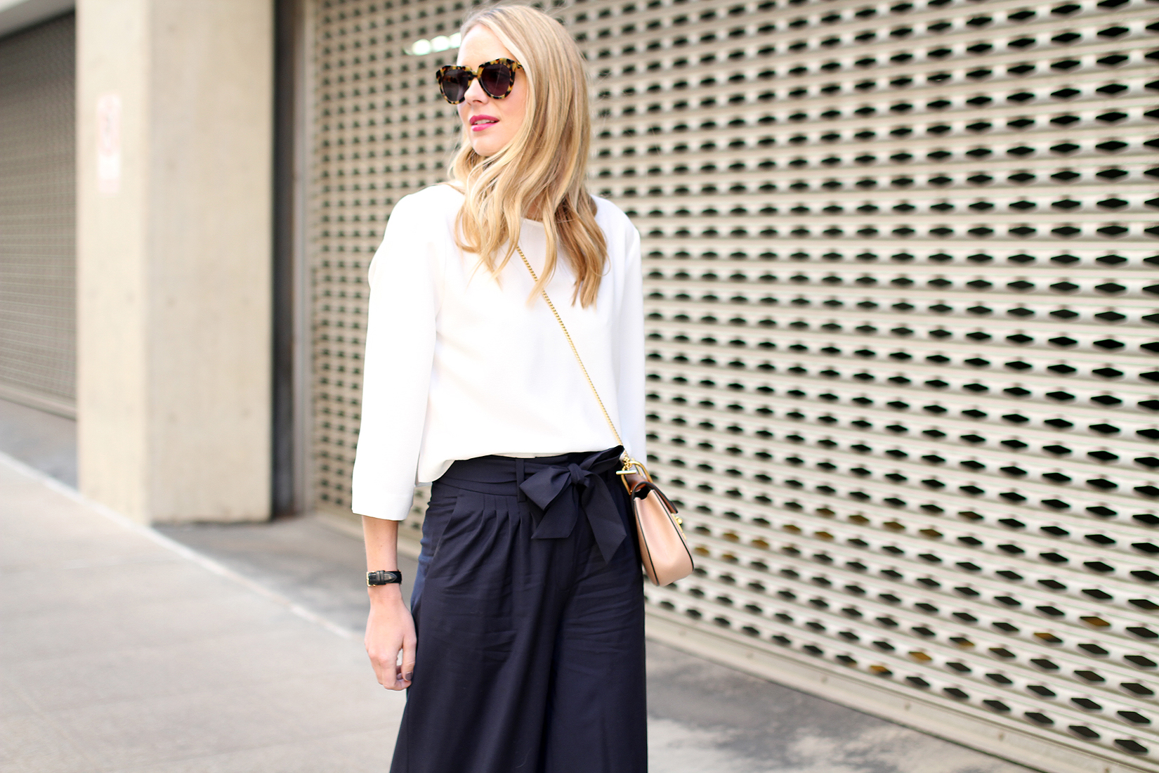 NAVY WIDE LEG PANTS - Fashion Jackson