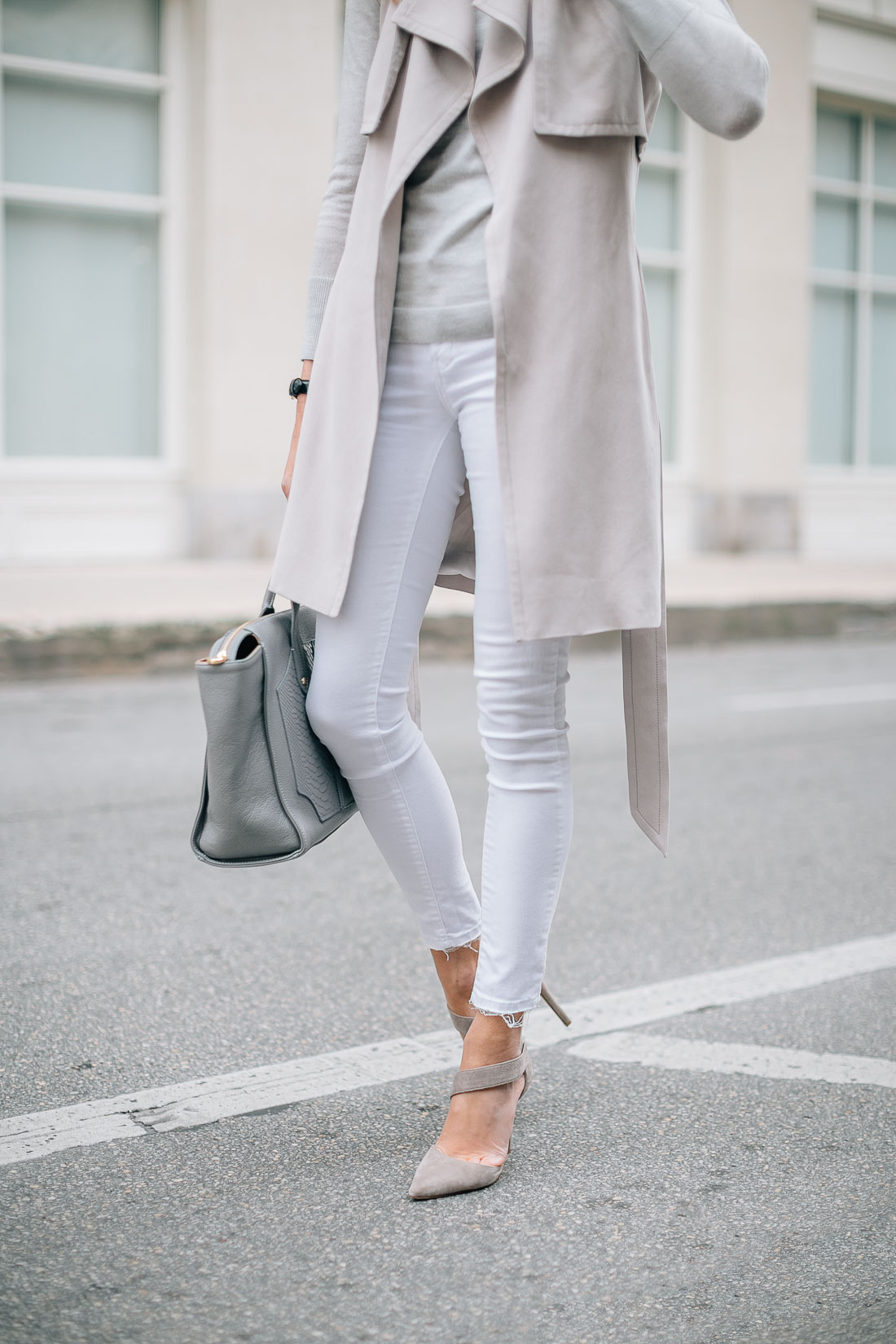 fashion-jackson-white-skinny-jeans-club-monaco-trench-vest-grey-sweater