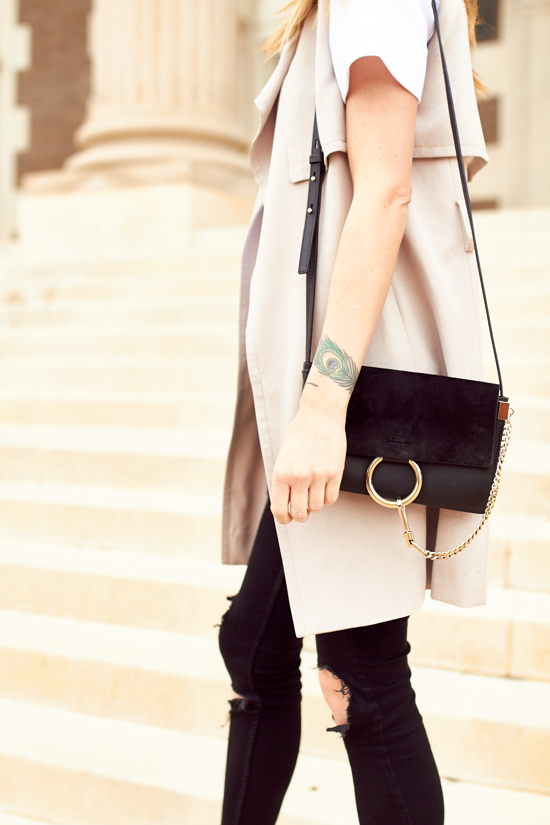 fashion-jackson-chloe-faye-black-handbag-trench-vest