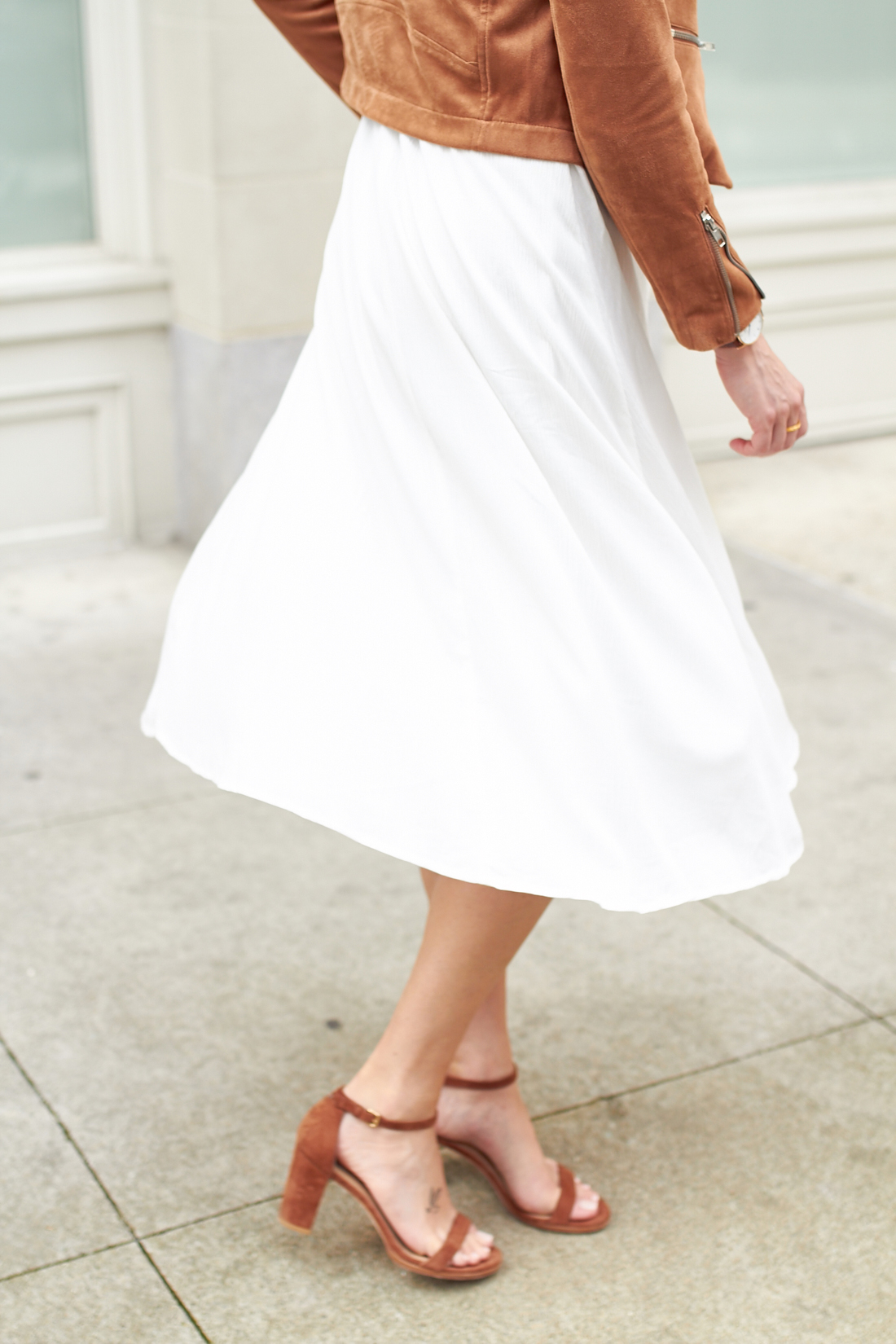 fashion-jackson-white-midi-dress-stuart-weitzman-nearly-nude-sandals