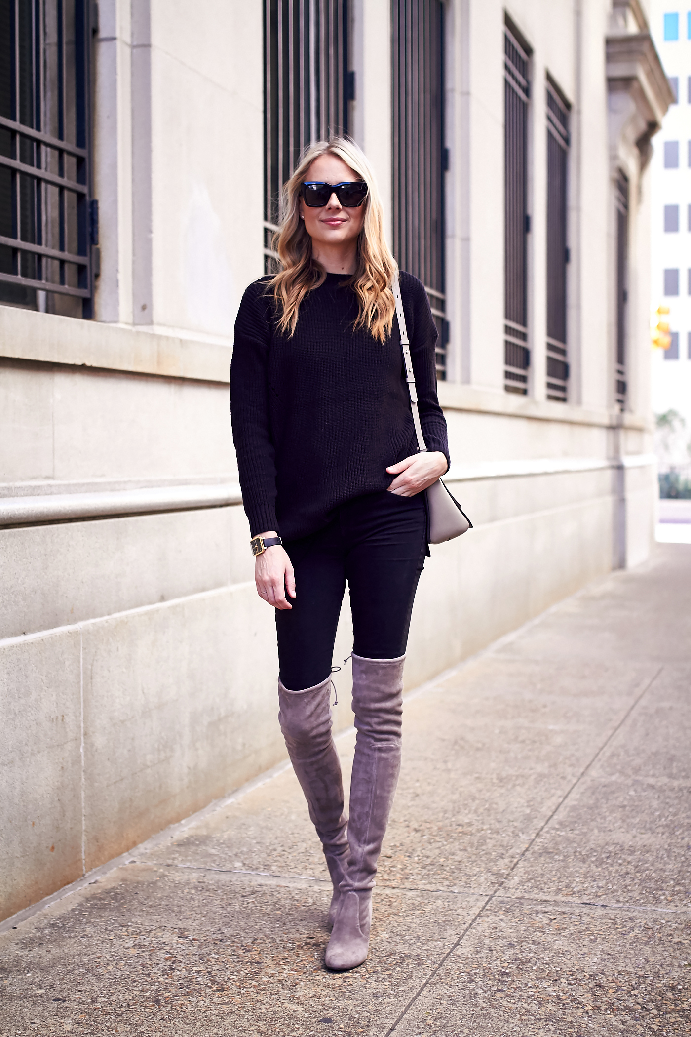 outfits with taupe knee high boots