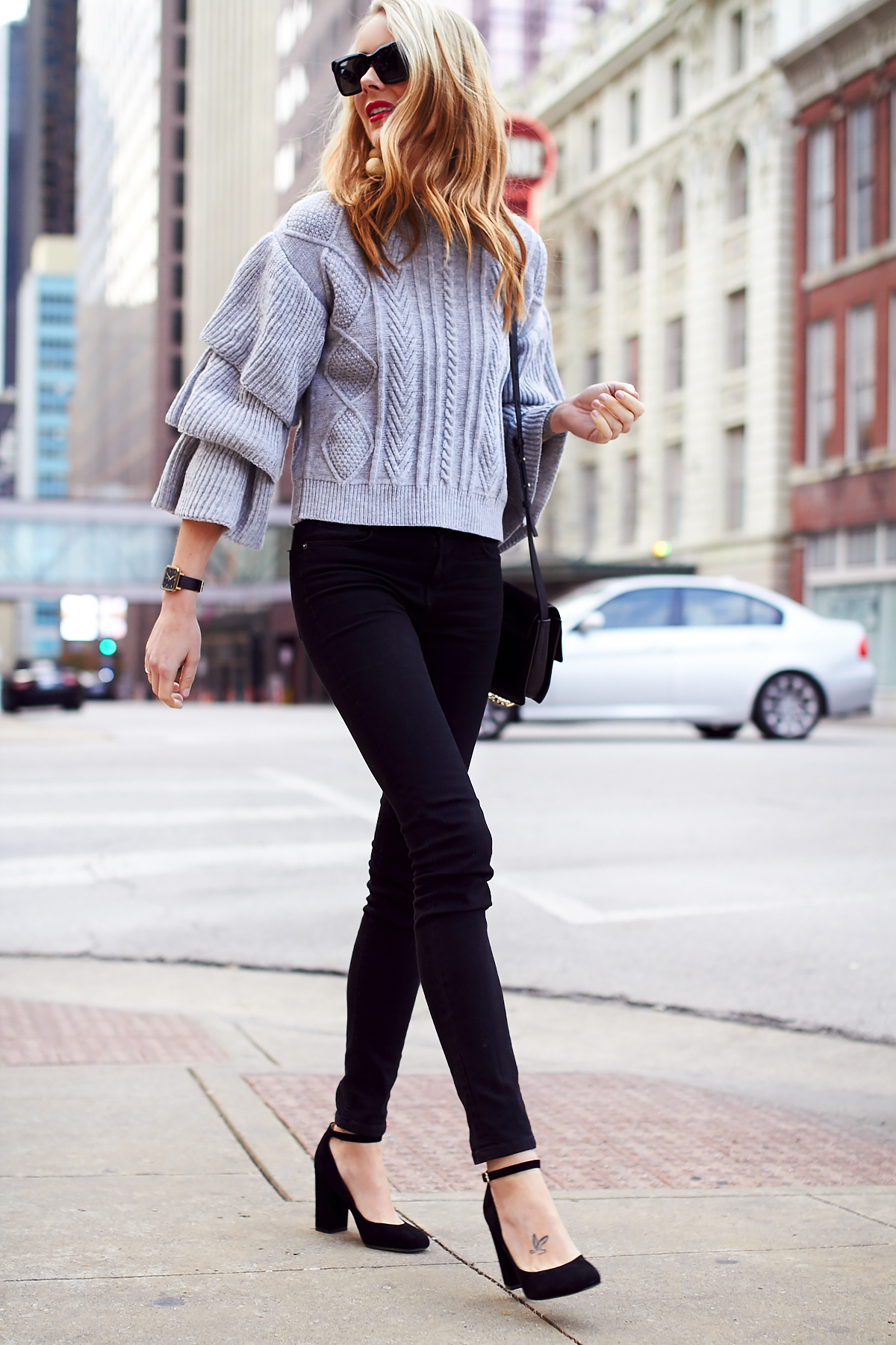 grey pumps outfit