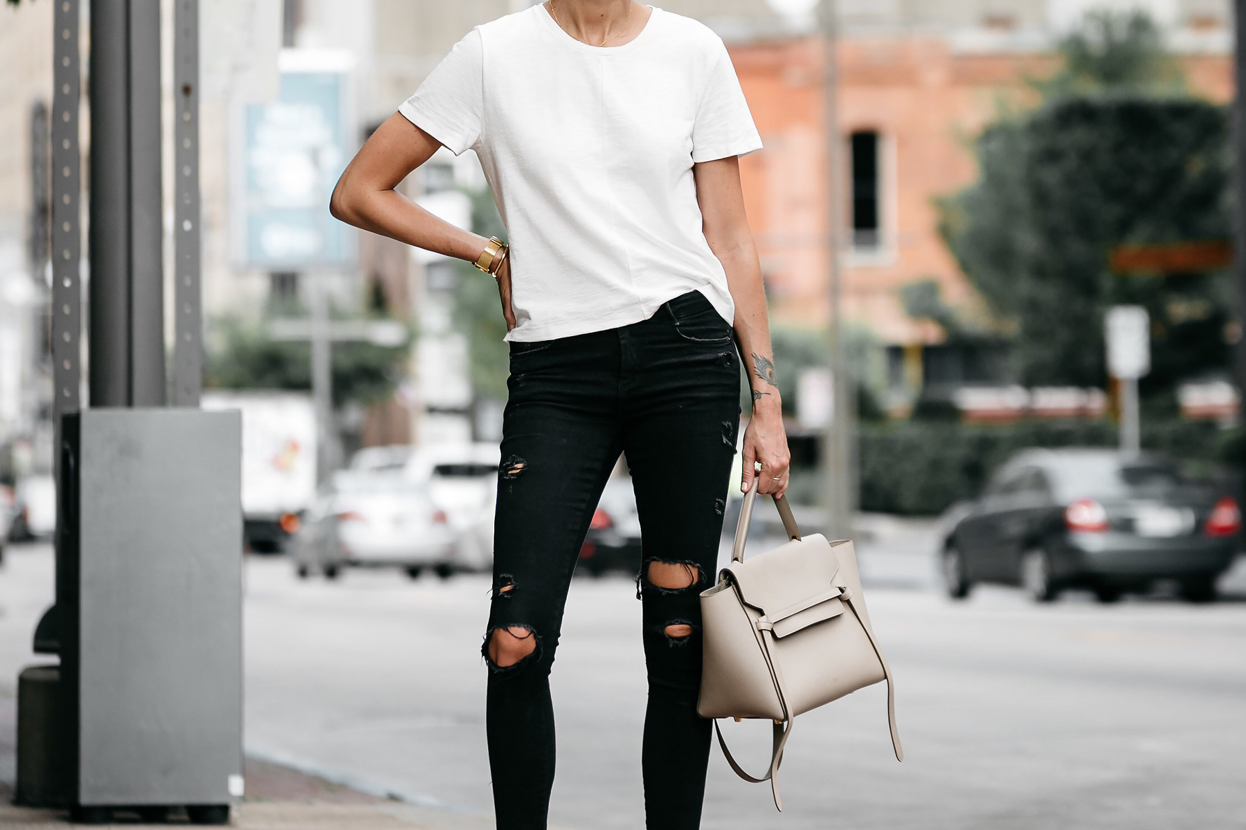 white t shirt black jeans