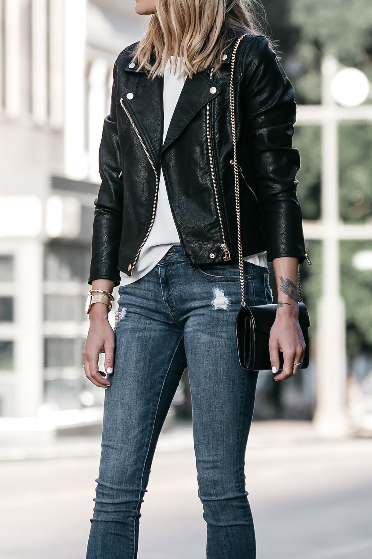 15 Black Leather Jacket Outfits to Copy this Season - Fashion Jackson