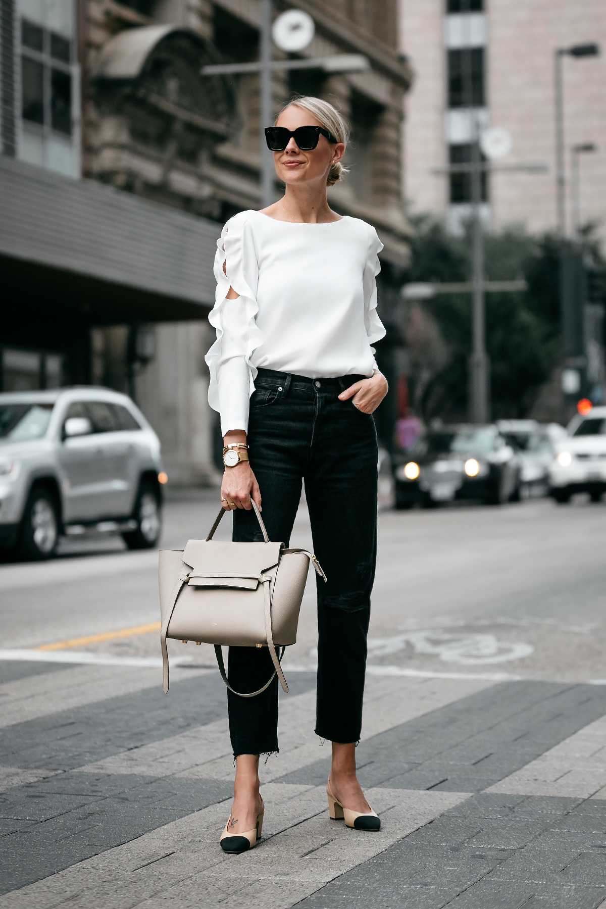 black boyfriend jeans outfit