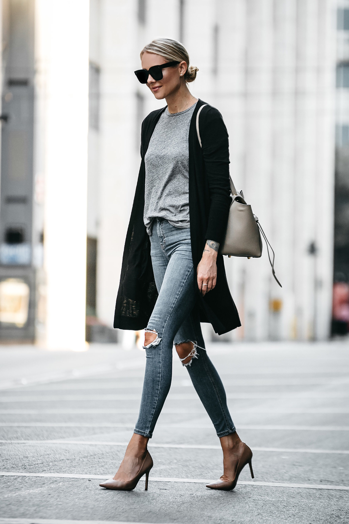 outfit with long grey cardigan