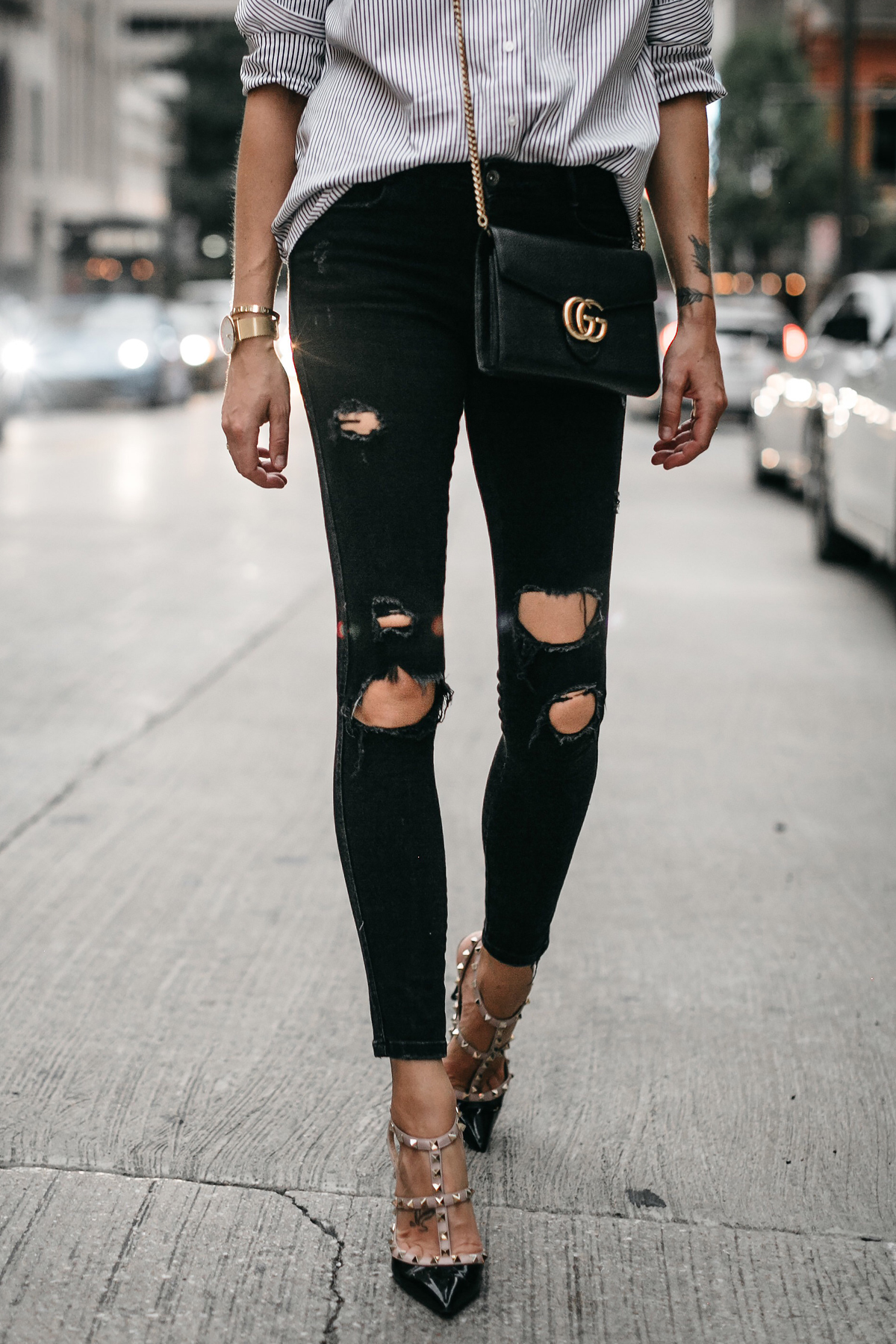 Zara Black Ripped Skinny Jeans Valentino Rockstud Pumps Gucci Handbag Fashion Jackson Dallas Blogger Fashion Blogger Street Style