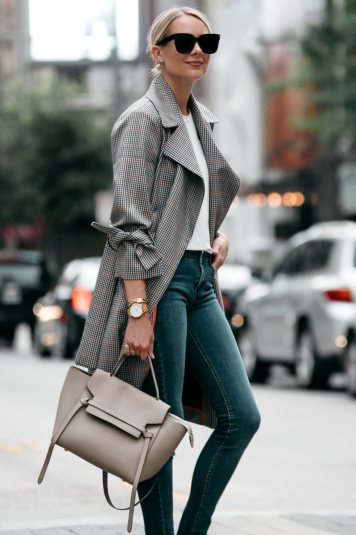 A Chic Way to Wear a Trench Coat in London - Fashion Jackson