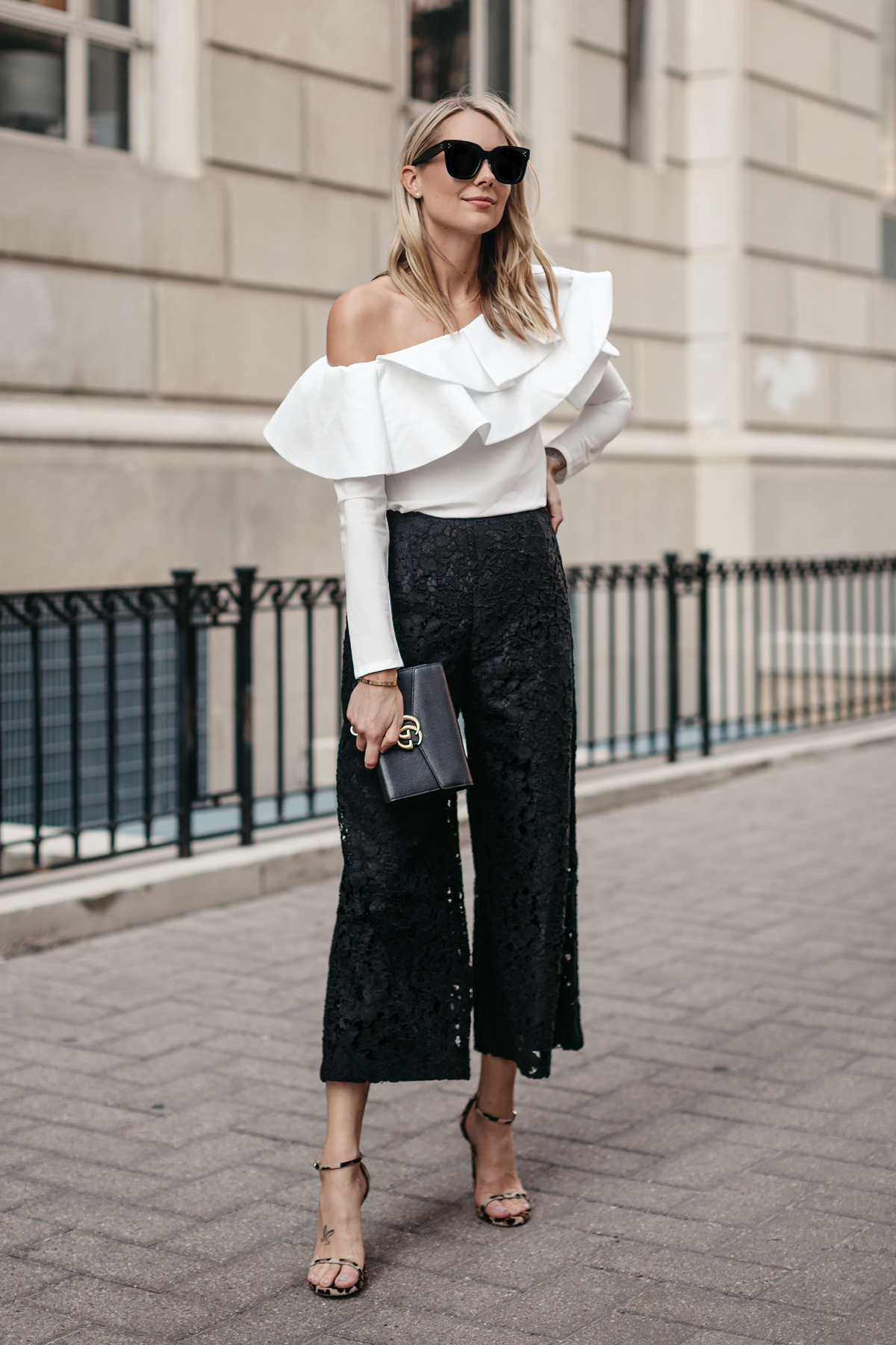 HOW TO WEAR BLACK LACE CULOTTES - Fashion Jackson