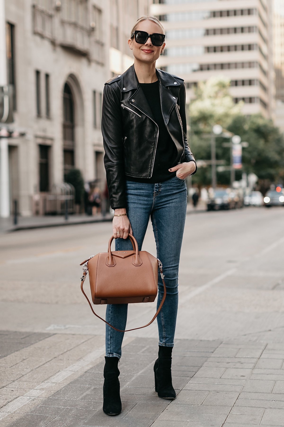 outfits-with-leather-jacket-19-ways-to-style-leather-jacket