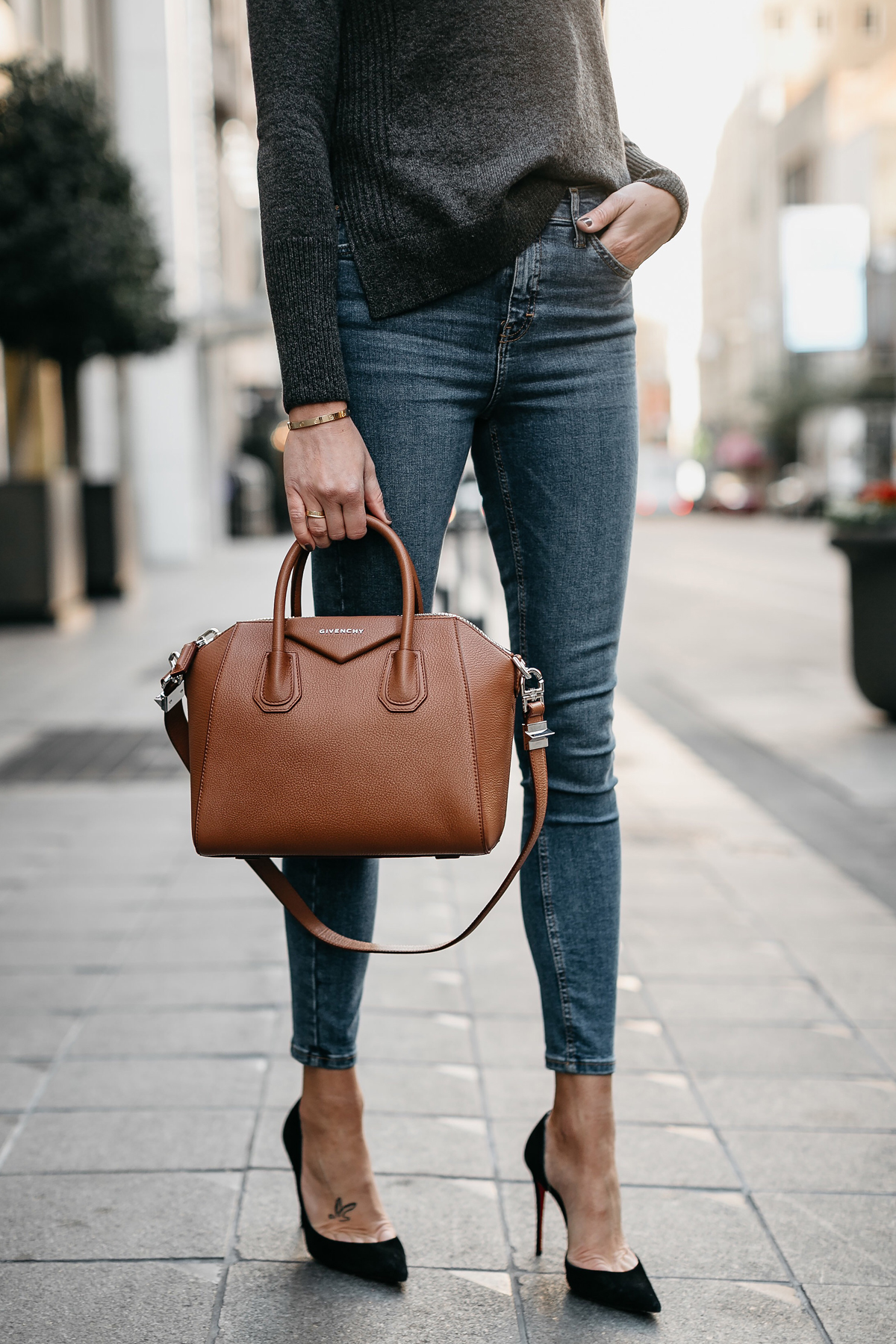 givenchy antigona street style