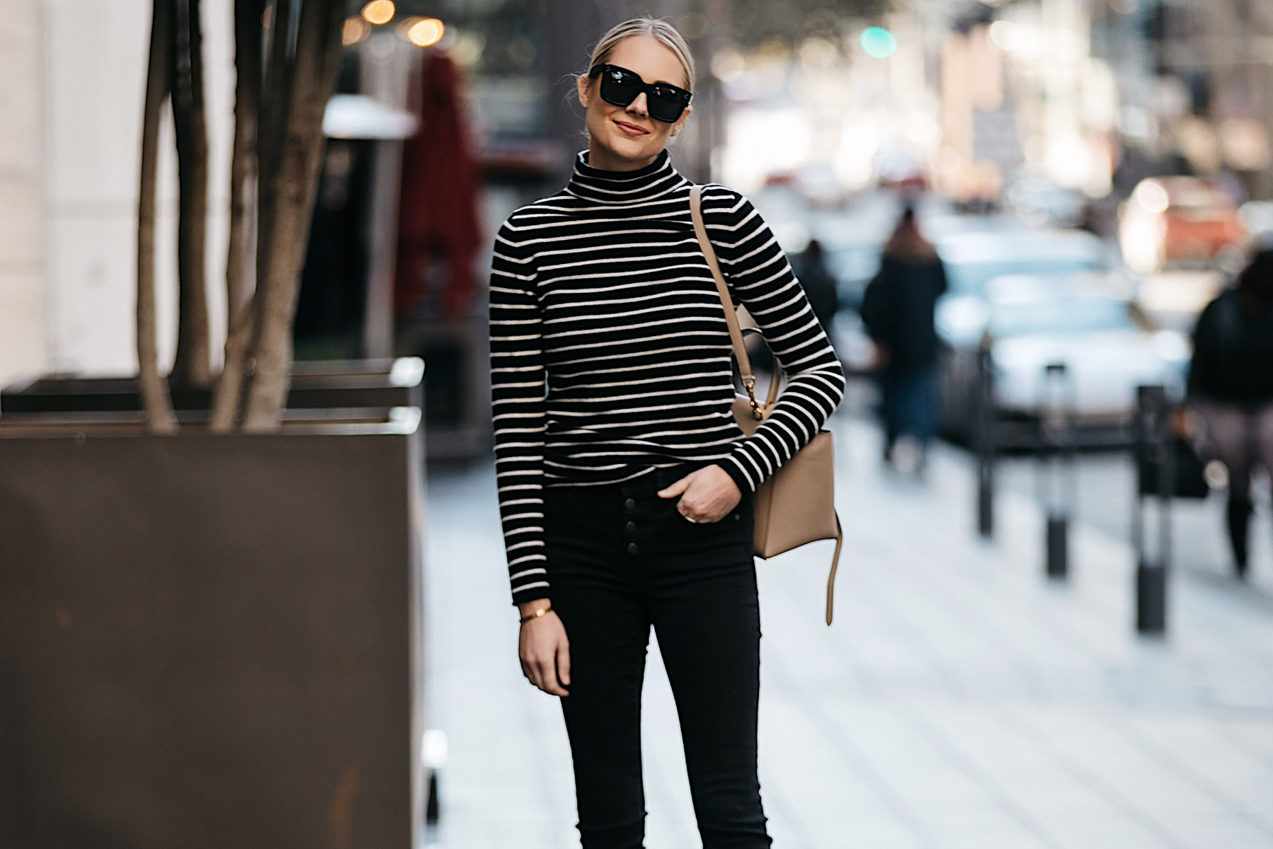 Blonde Woman Wearing Nordstrom Black White Striped Turtleneck Sweater Black Skinny Jeans Outfit Fashion Jackson Dallas Blogger Fashion Blogger Street Style