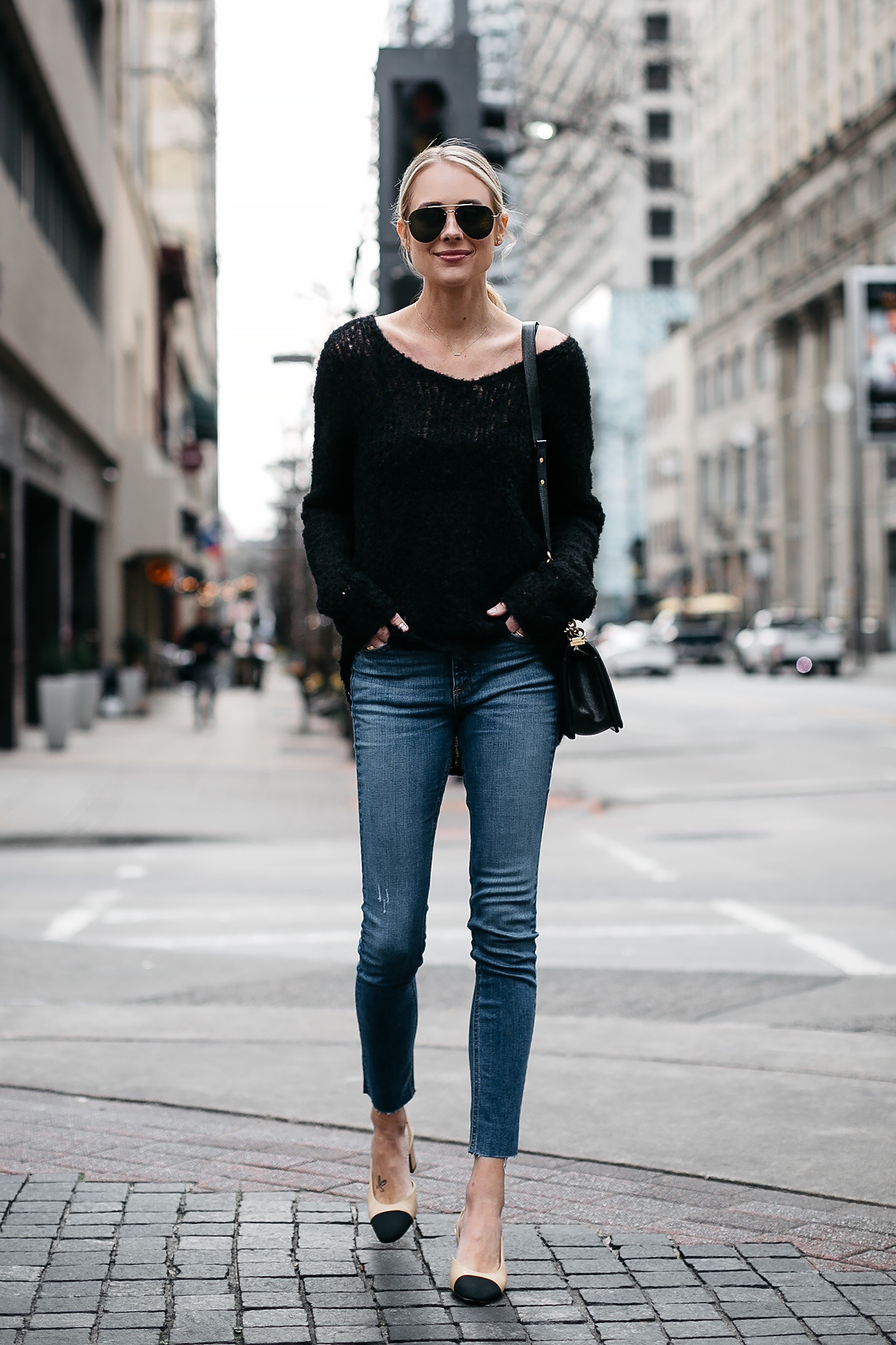 black sweater with black jeans