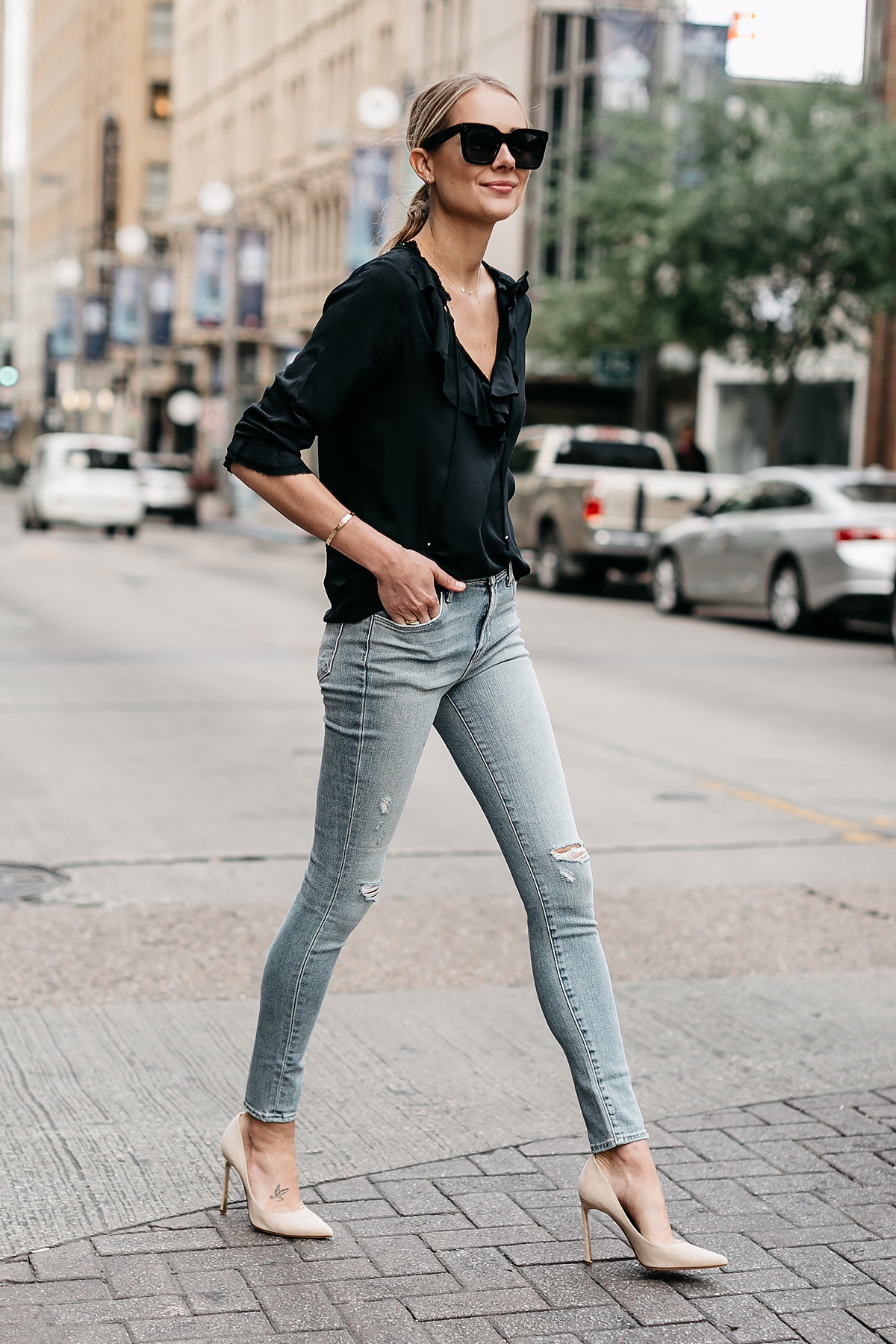 Blonde Woman Wearing Black Ruffle Top Denim Ripped Skinny Jeans Nude Pumps Fashion Jackson Dallas Blogger Fashion Blogger Street Style