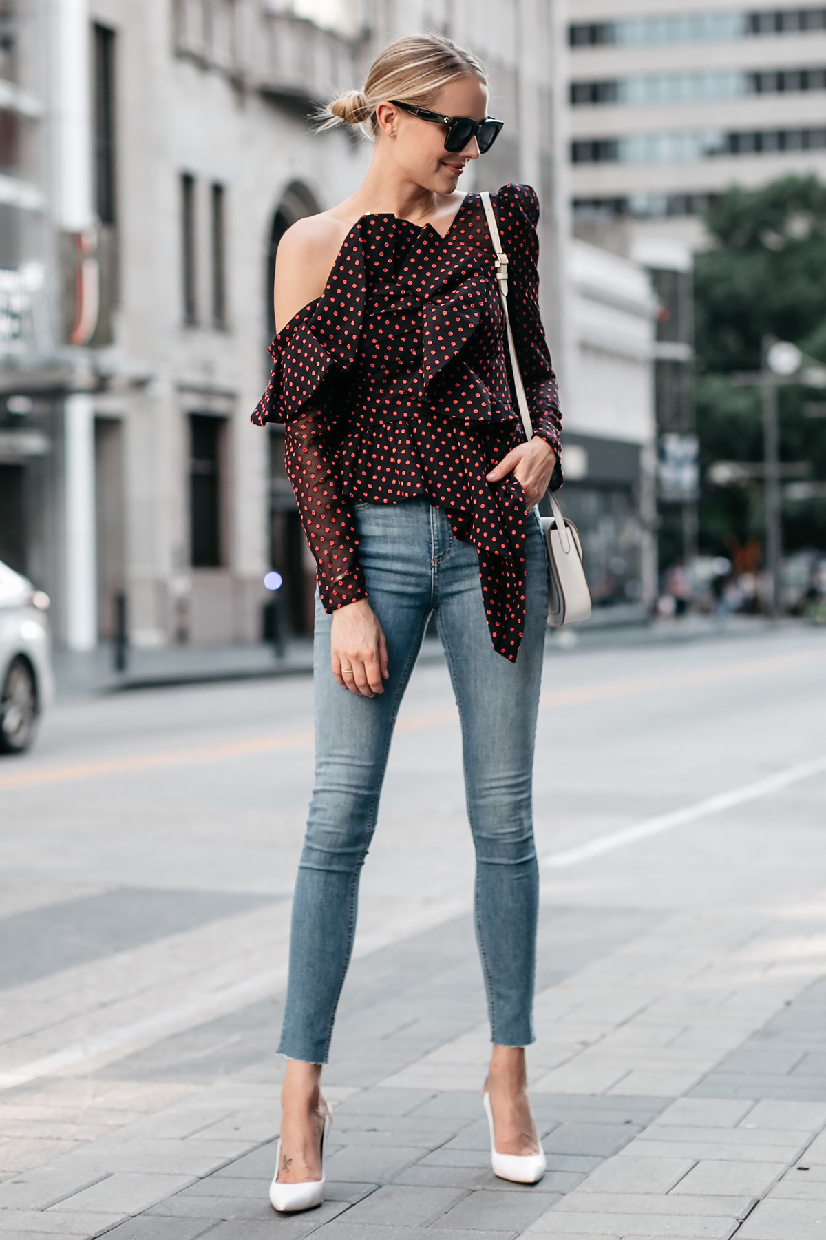 Blonde Woman Wearing Self Portrait One-shoulder Embroidered Top rag and bone Denim Skinny Jeans Gianvito Rossi White Slingback Pumps Fashion Jackson Dallas Blogger Fashion Blogger Street Style