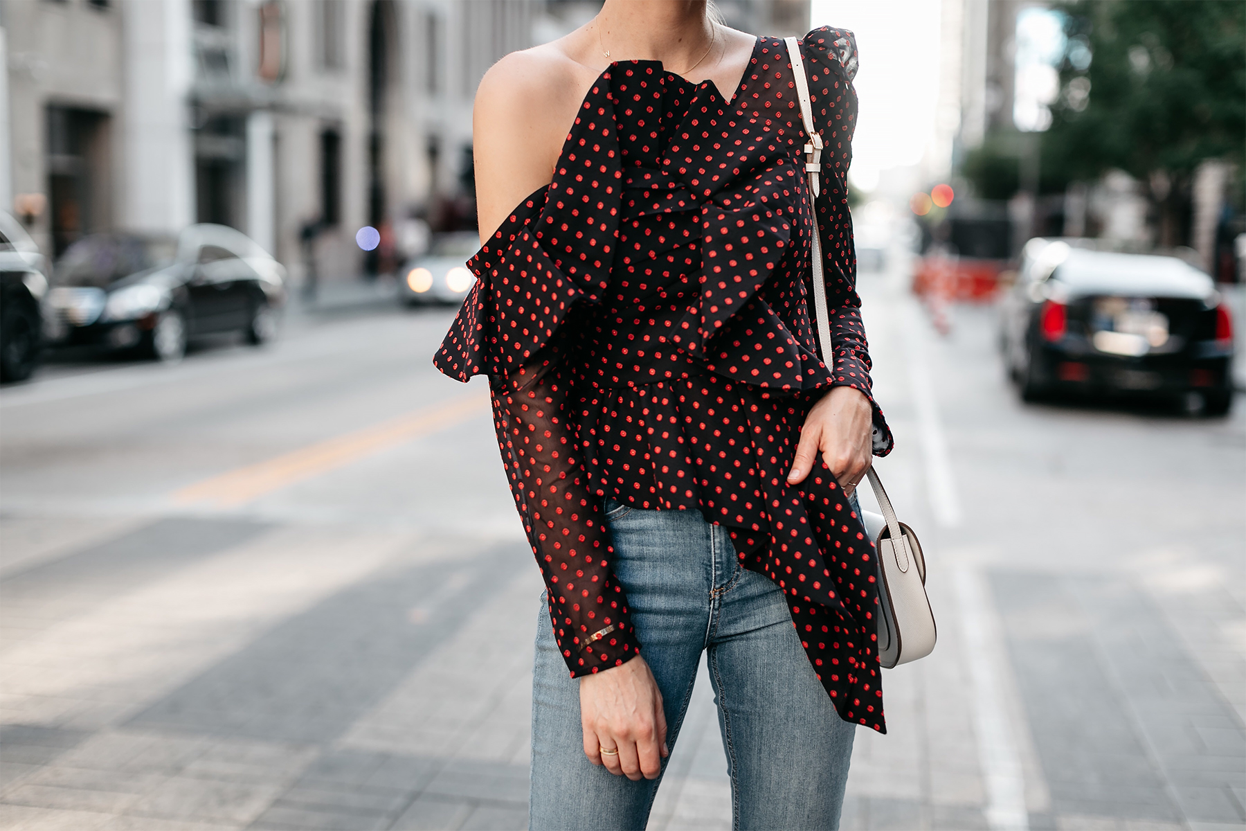 Woman Wearing Self Portrait One-shoulder Embroidered Top Fashion Jackson Dallas Blogger Fashion Blogger Street Style