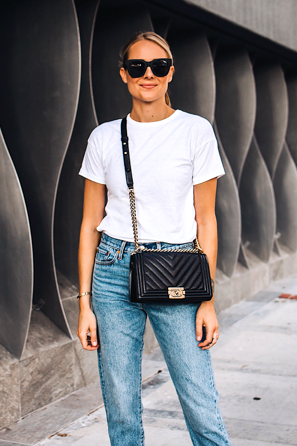 Blonde Woman Wearing Fashion Jackson White Tshirt Levis Wedgie Jeans Chanel Black Boy Bag Fashion Jackson San Diego Blogger Fashion Blogger Street Style