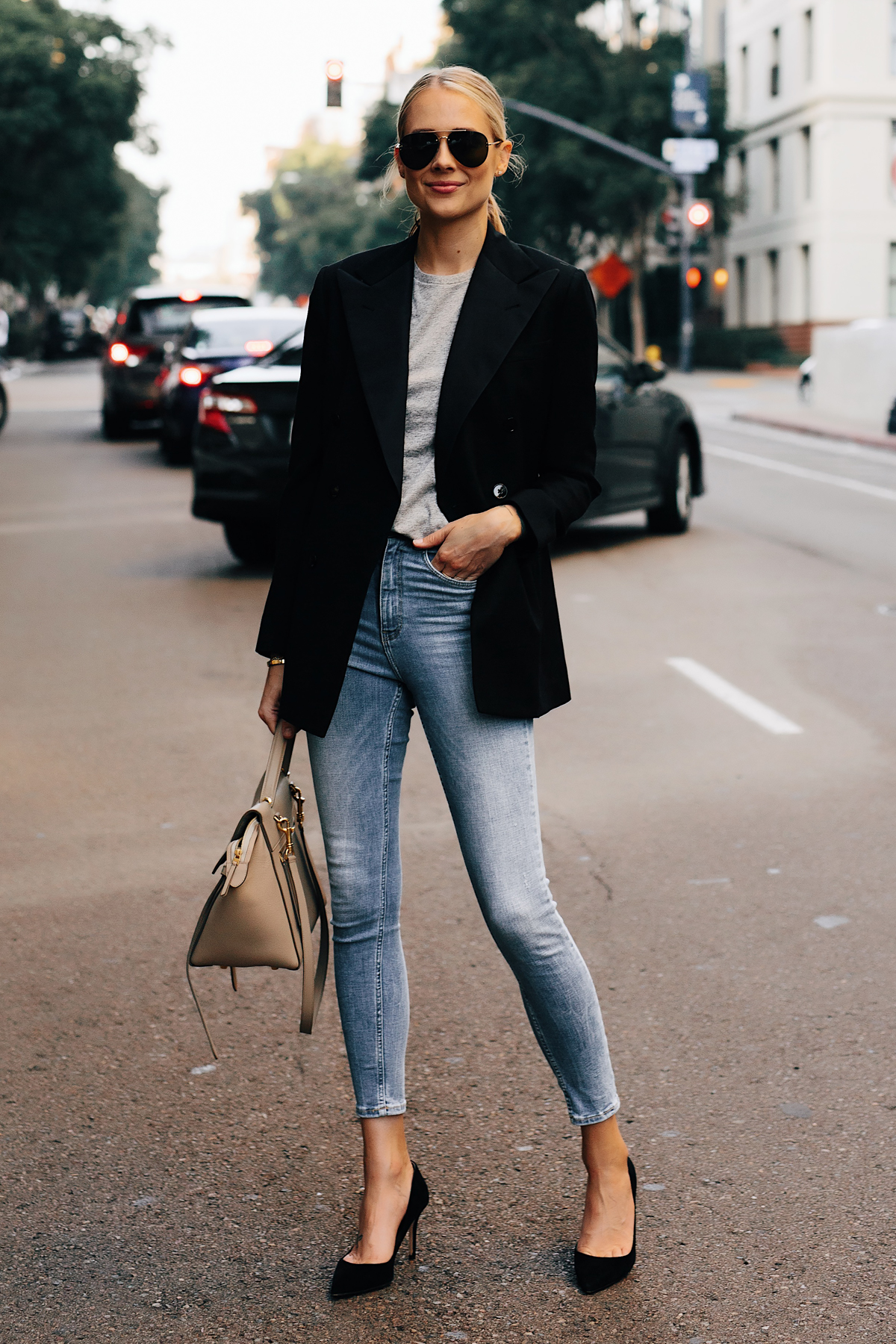 blazer jeans heels