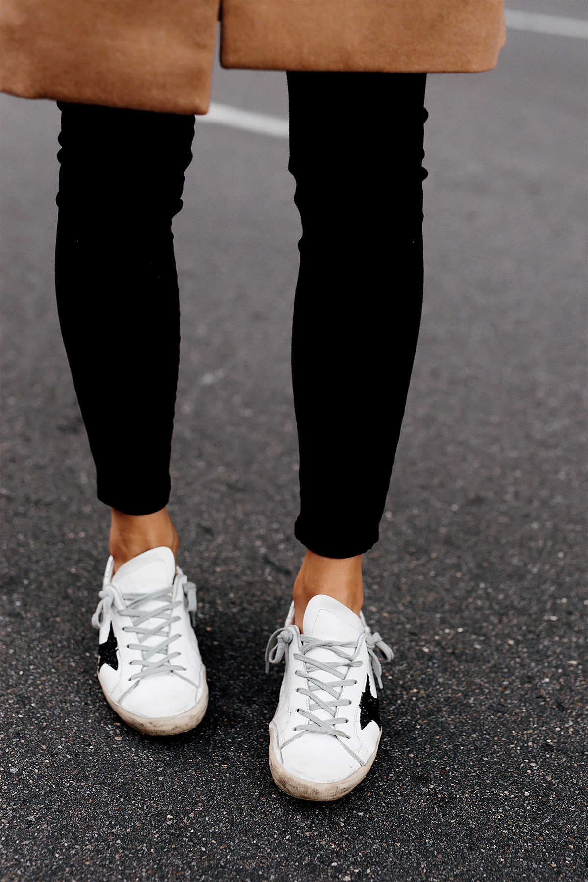 golden goose sneakers with black star