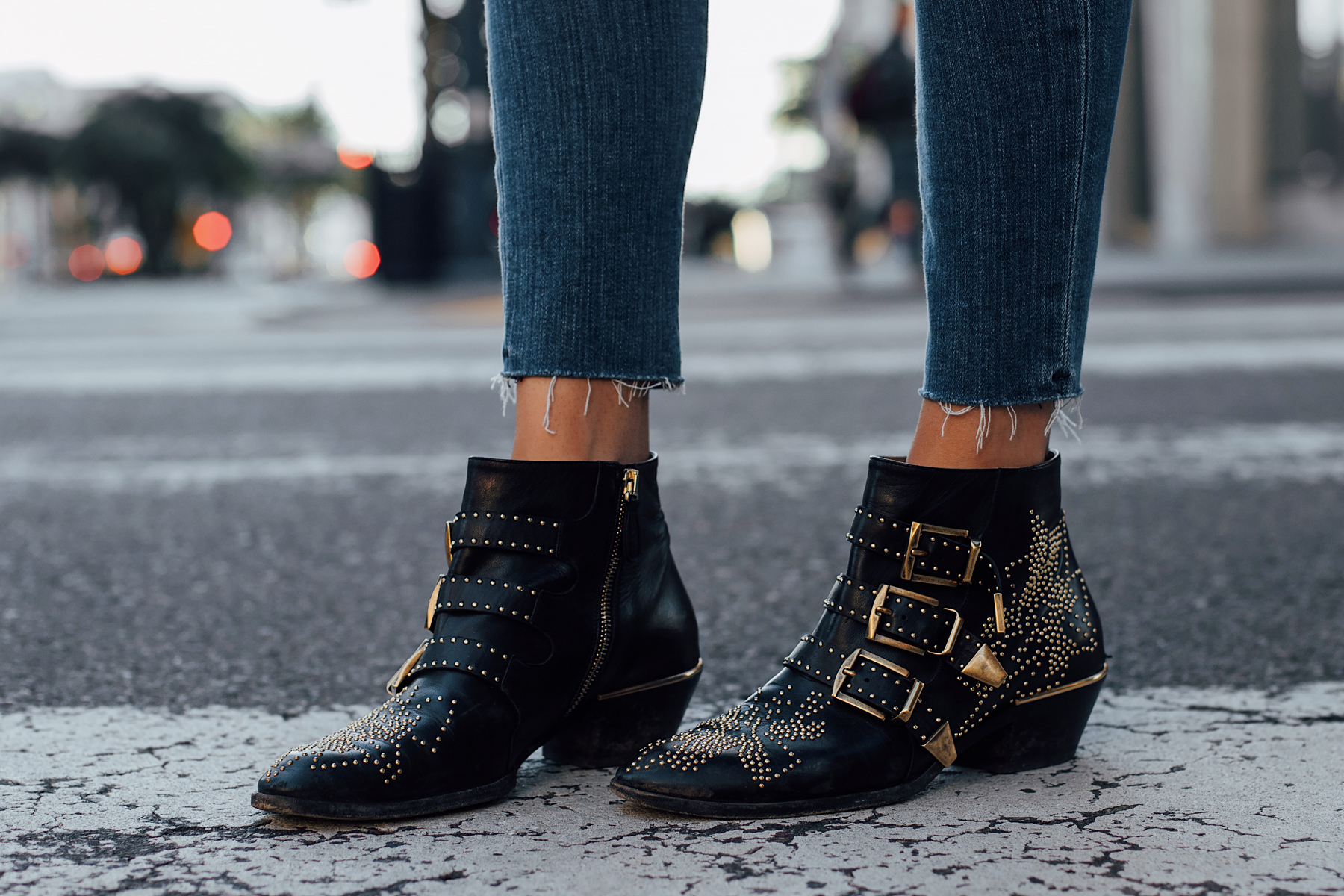 Woman Wearing Chloe Susanna Black Booties Fashion Jackson San Diego Fashion Blogger Street Style