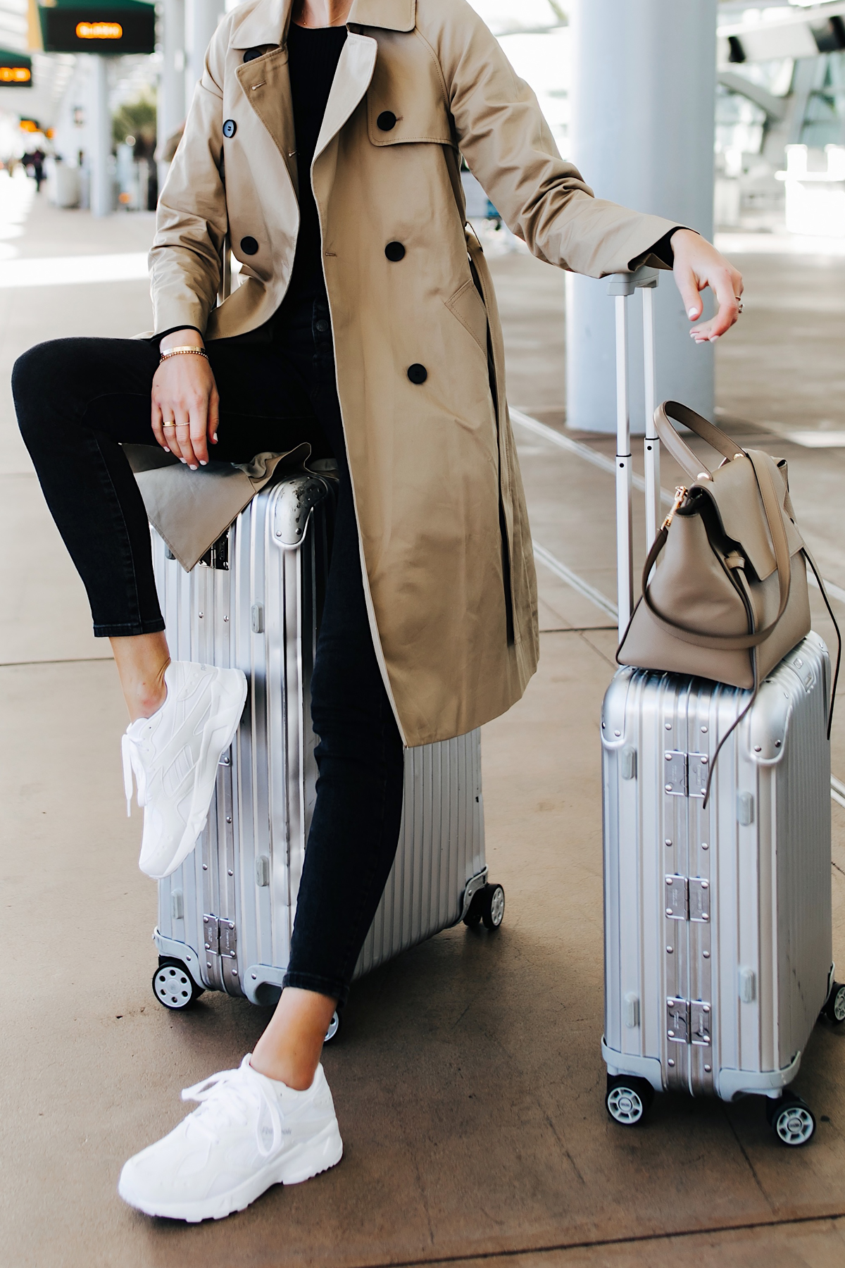 Fashion Jackson  Airport travel outfits, Travel luggage set