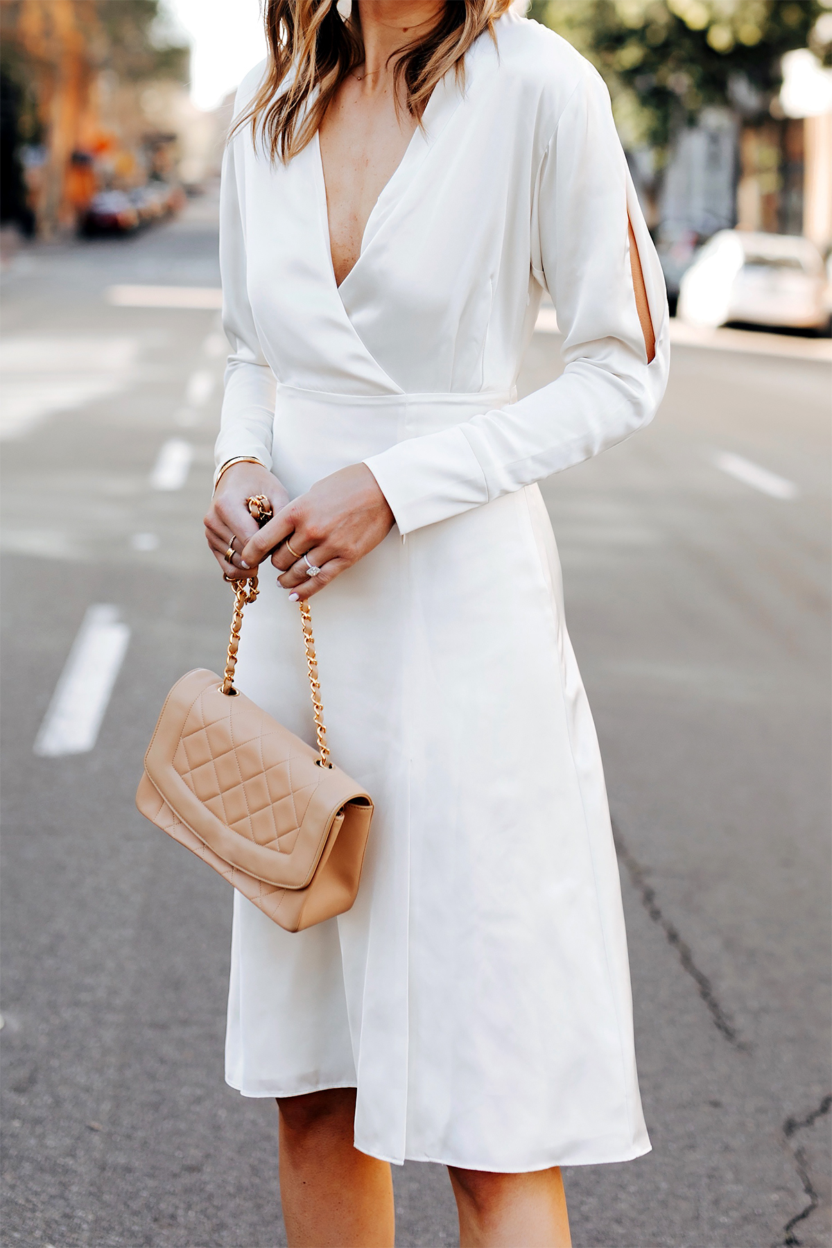 Woman Wearing Tommy Hilfiger White Wrap Dress Chanel Beige Diana Handbag Fashion Jackson San Diego Fashion Blogger Street Style