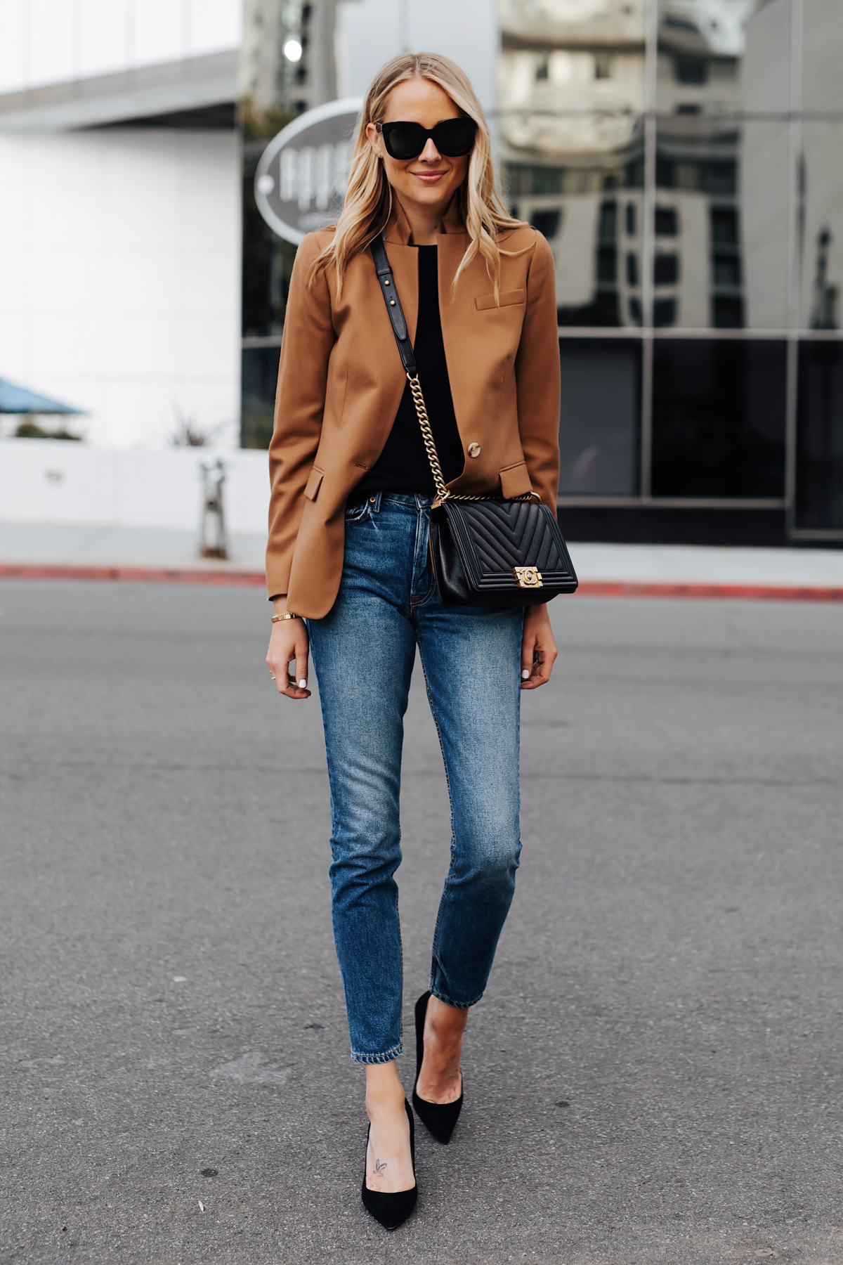 Blonde Woman Wearing Camel Blazer Denim Skinny Jeans Black Pumps eBay Authenticate Chanel Black Boy Bag Fashion Jackson San Diego Fashion Blogger Street Style