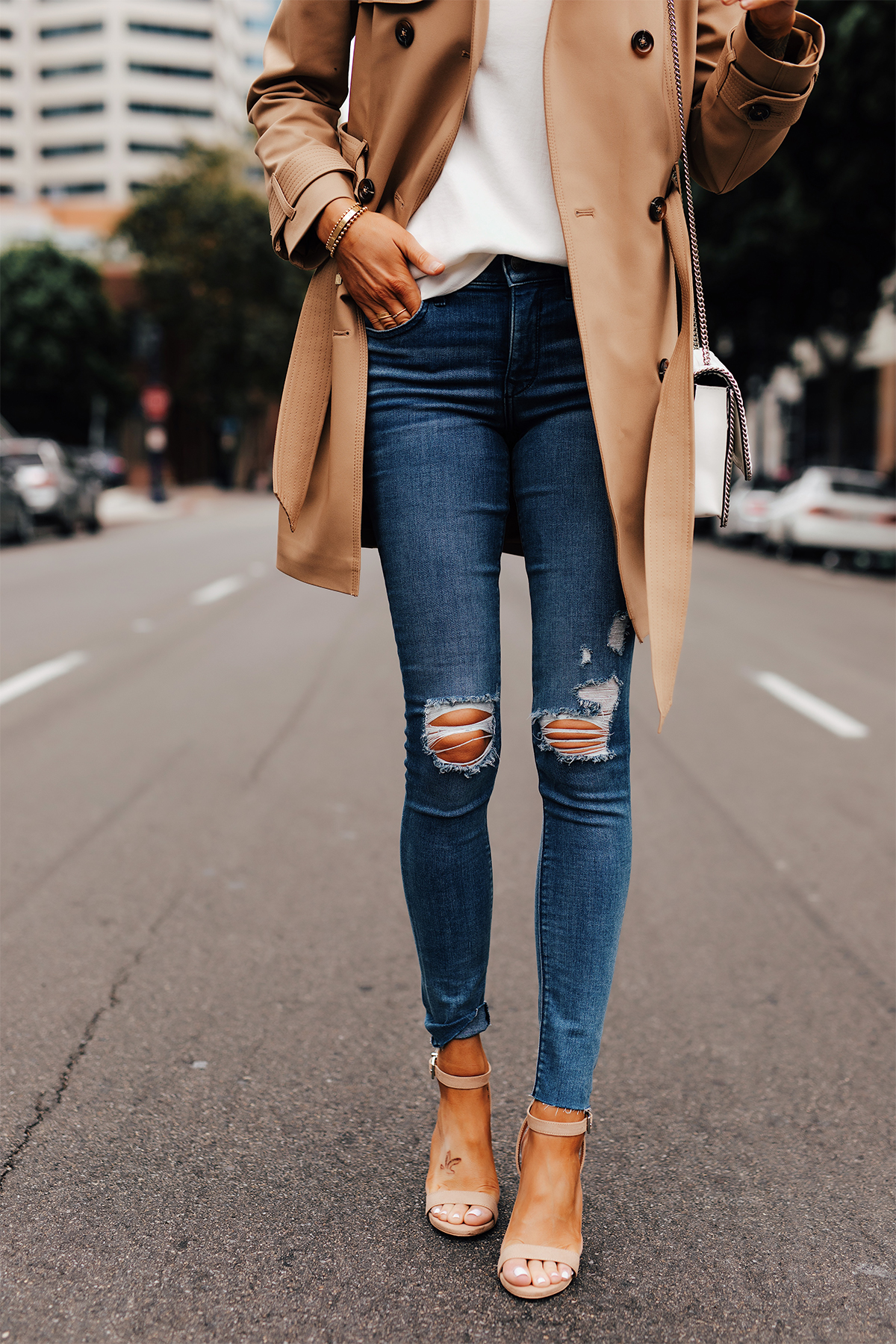 Express ripped hot sale jeans