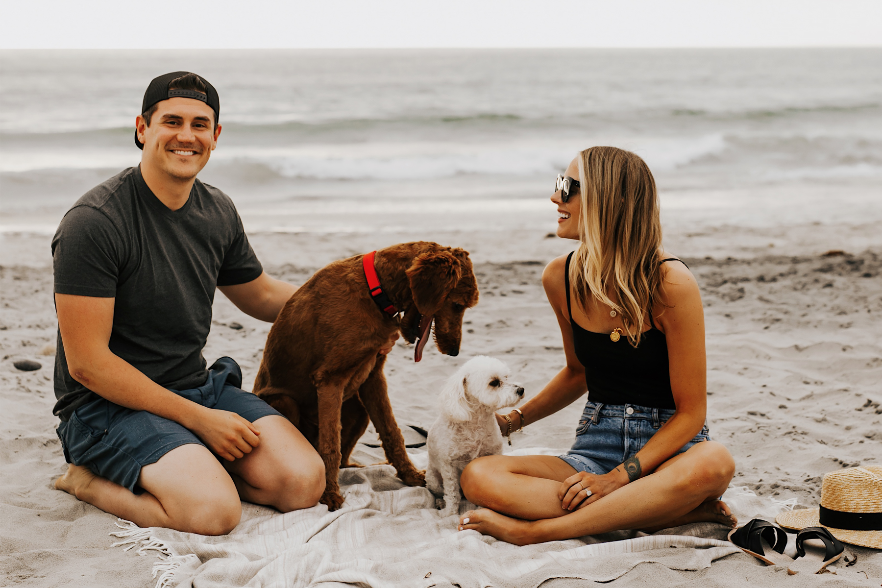 Fashion Jackson at San Diego Dog Beach with fiance Will and Dogs Wearing Summer Beach Outfits