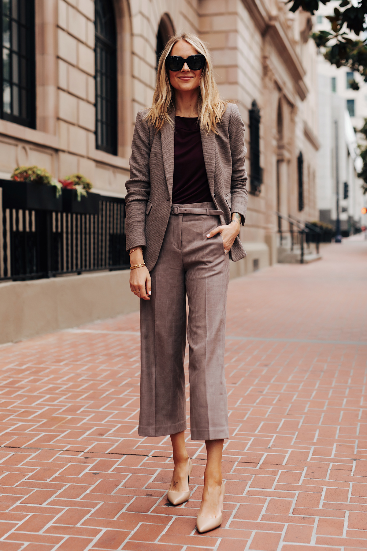 taupe blazer outfit