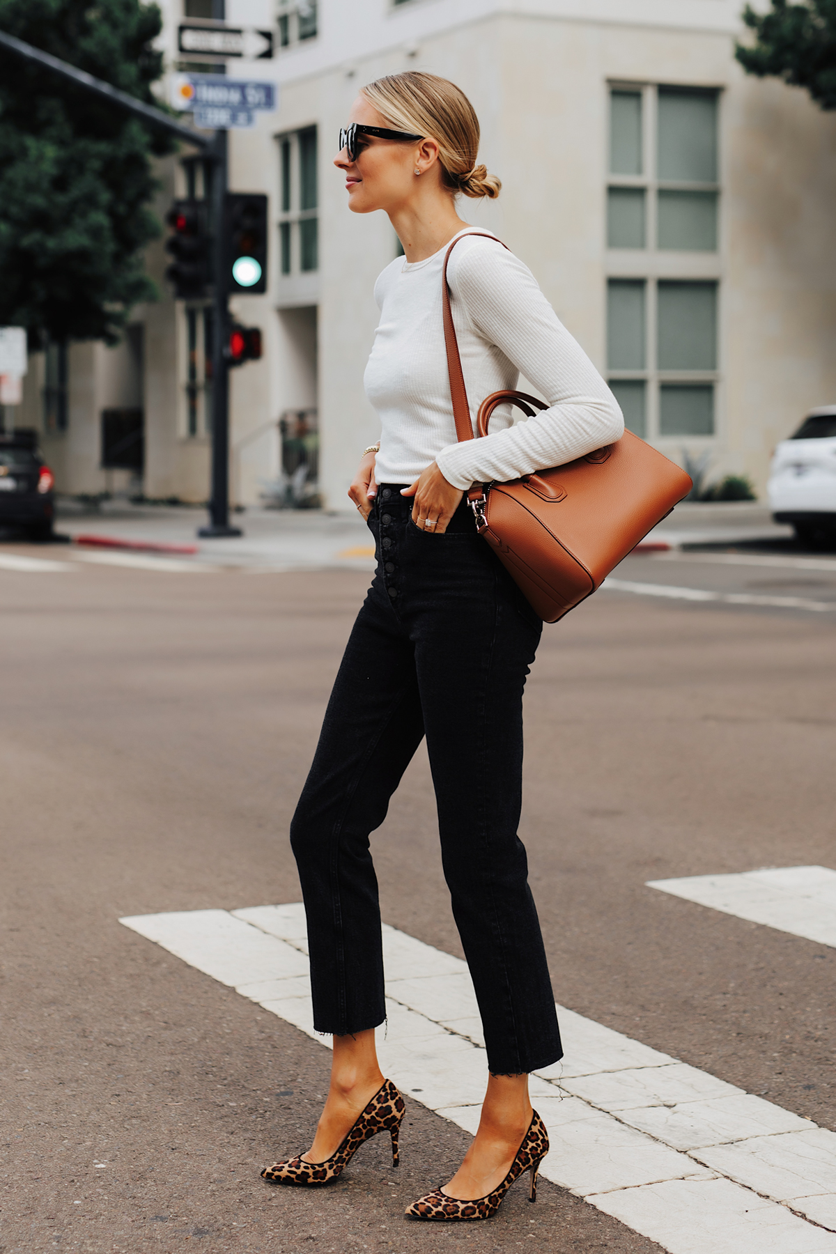 Fashion Jackson Wearing White Long Sleeve Top Black Raw Hem Jeans Leopard Pumps Cognac Handbag