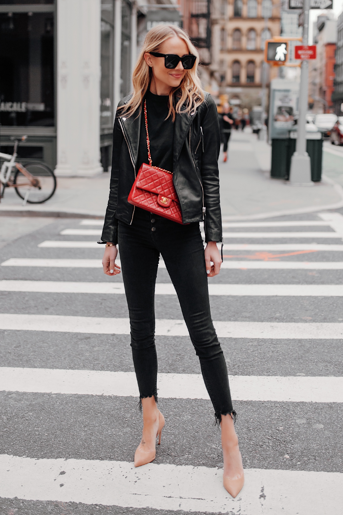 Sunday Inspiration: Chanel Street Style - Trendycrew