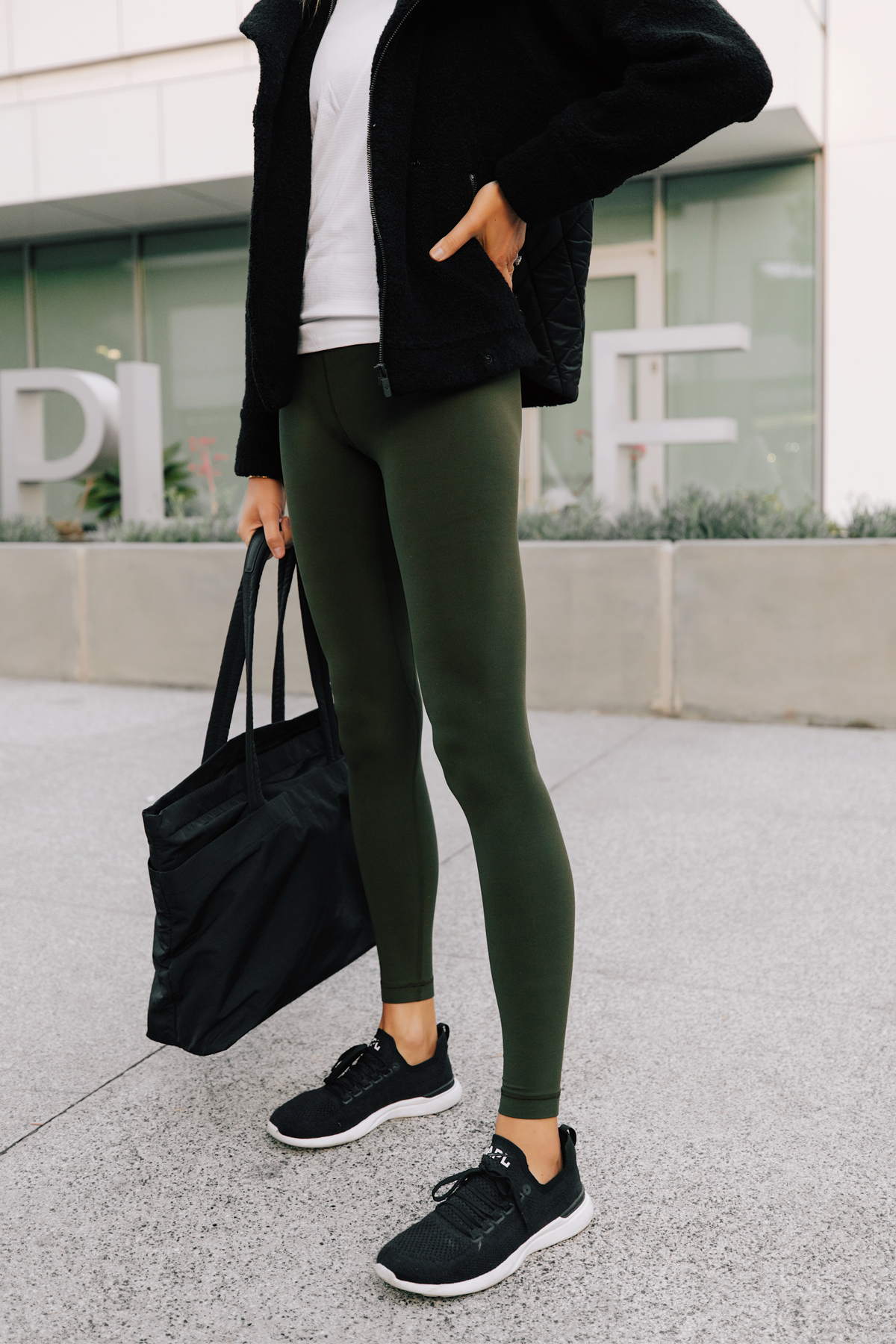 lululemon dark olive leggings