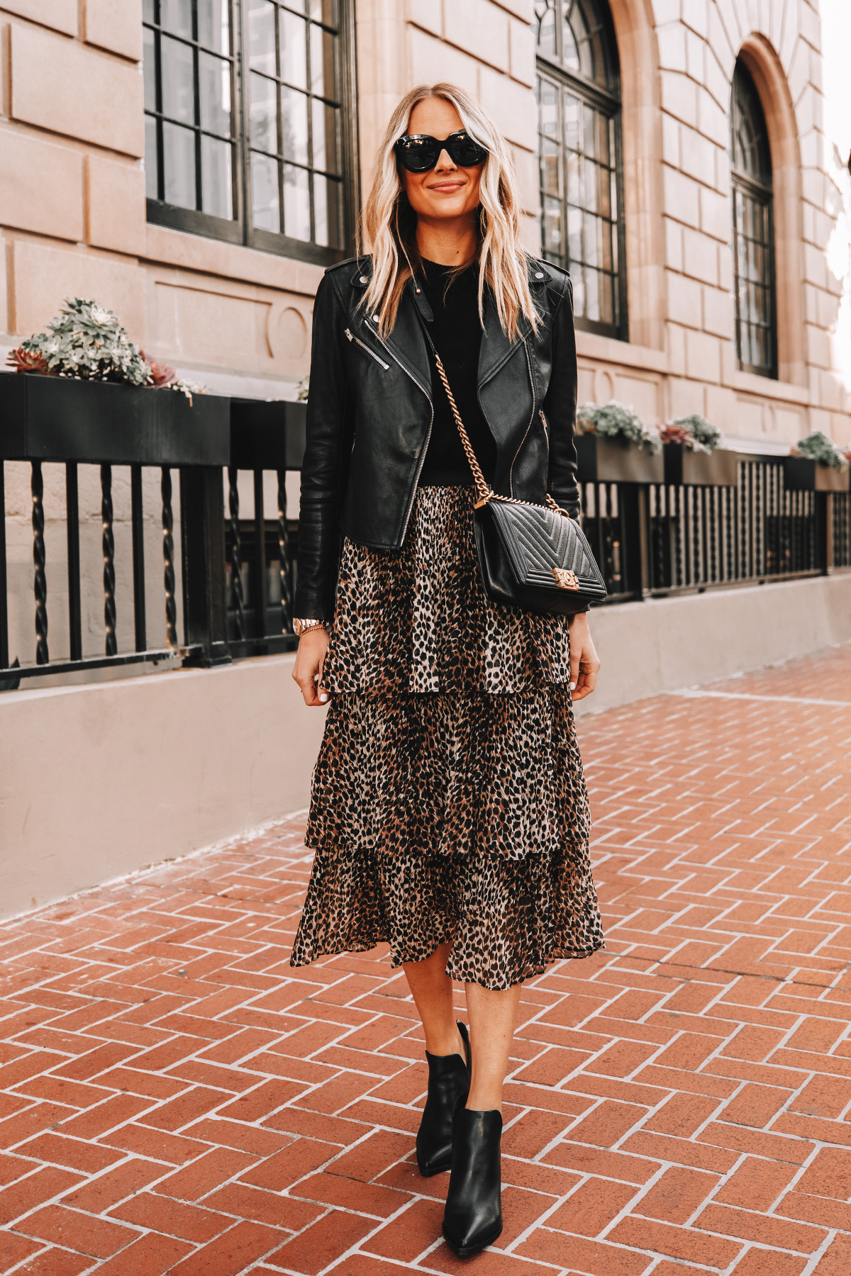 Black 2025 leopard skirt