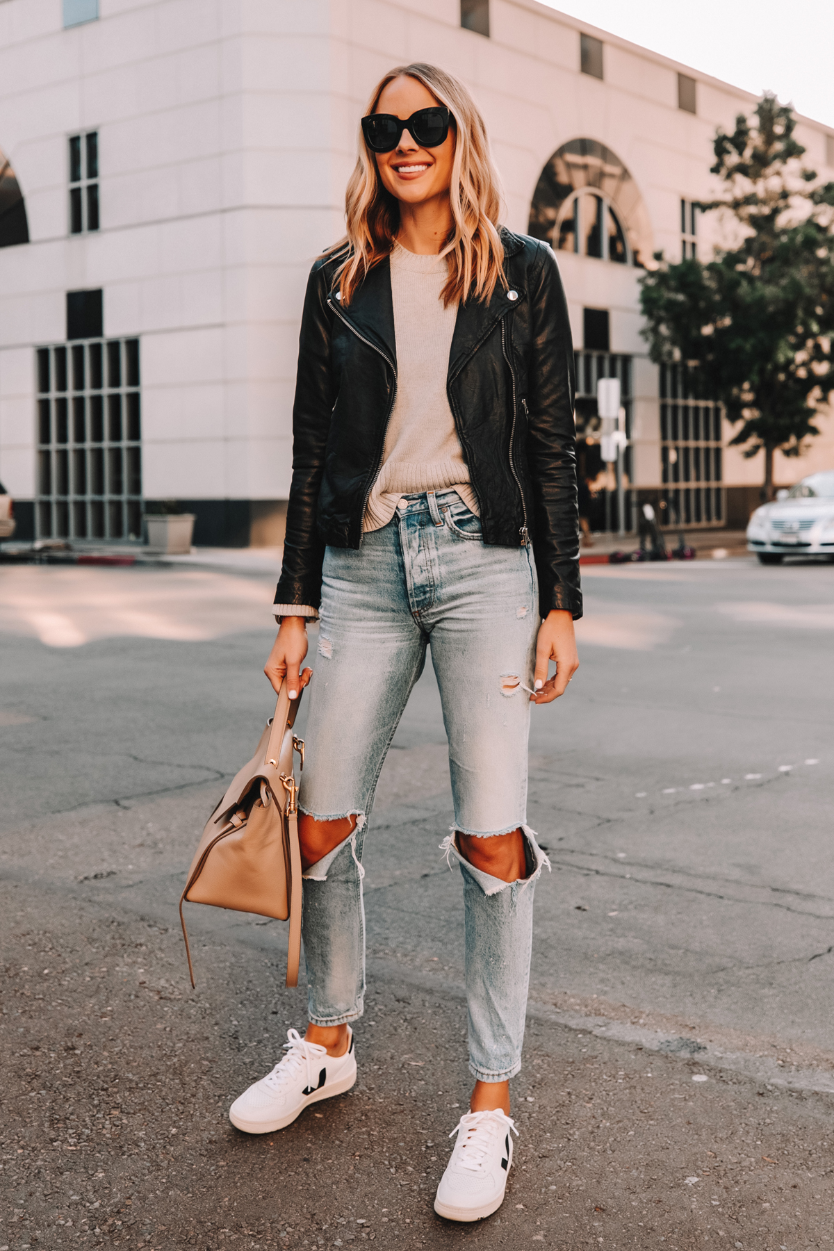 black jeans leather jacket outfit