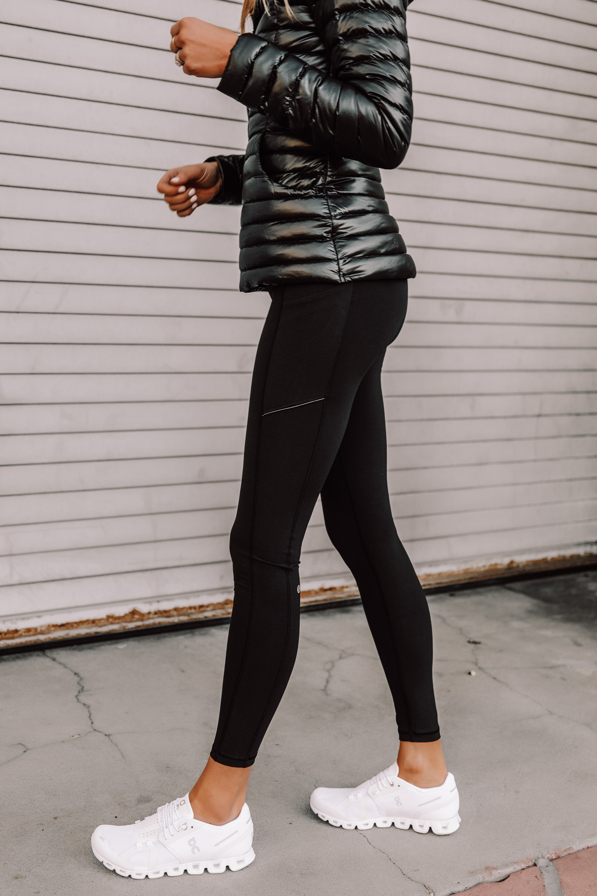 All-Black Lululemon Outfit - Fashion Jackson