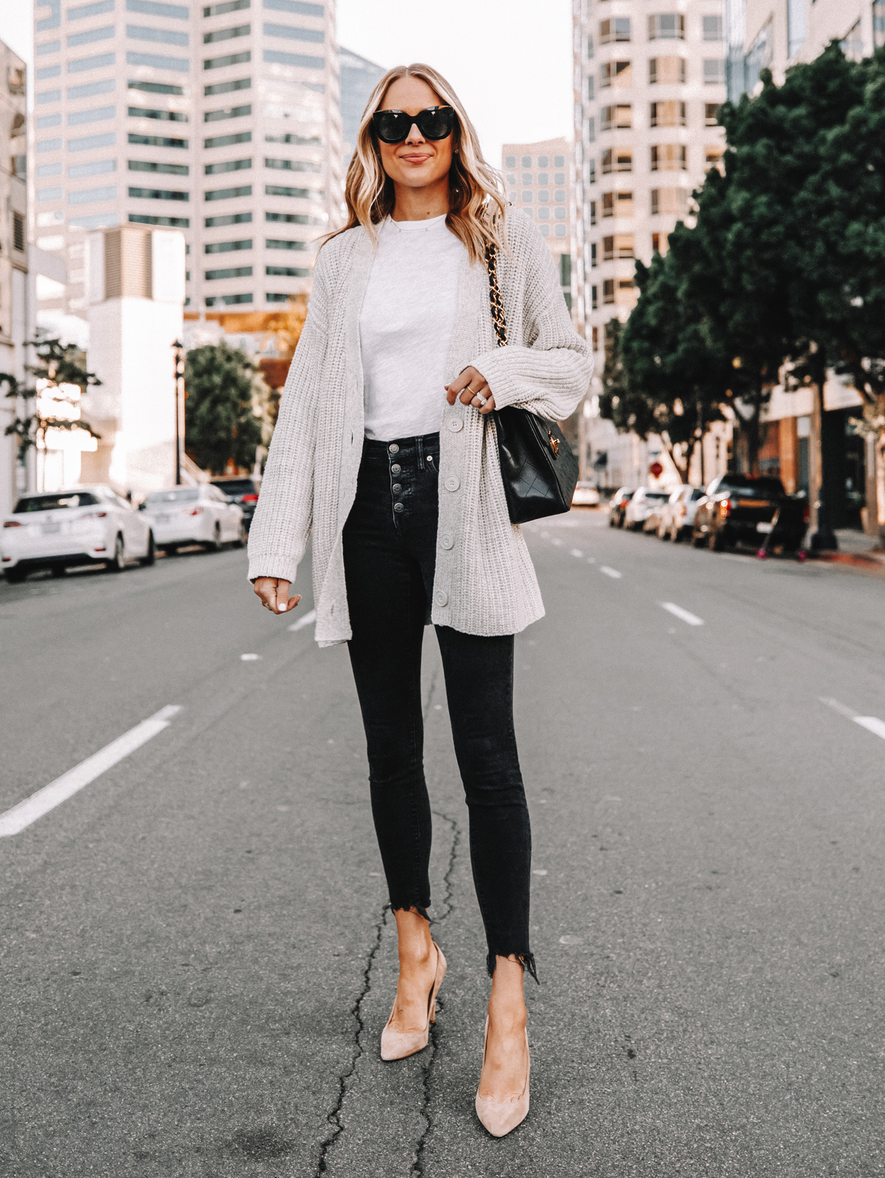 Styling a Chunky Cardigan With My Favorite White T-Shirt, Jeans and Heels -  Fashion Jackson