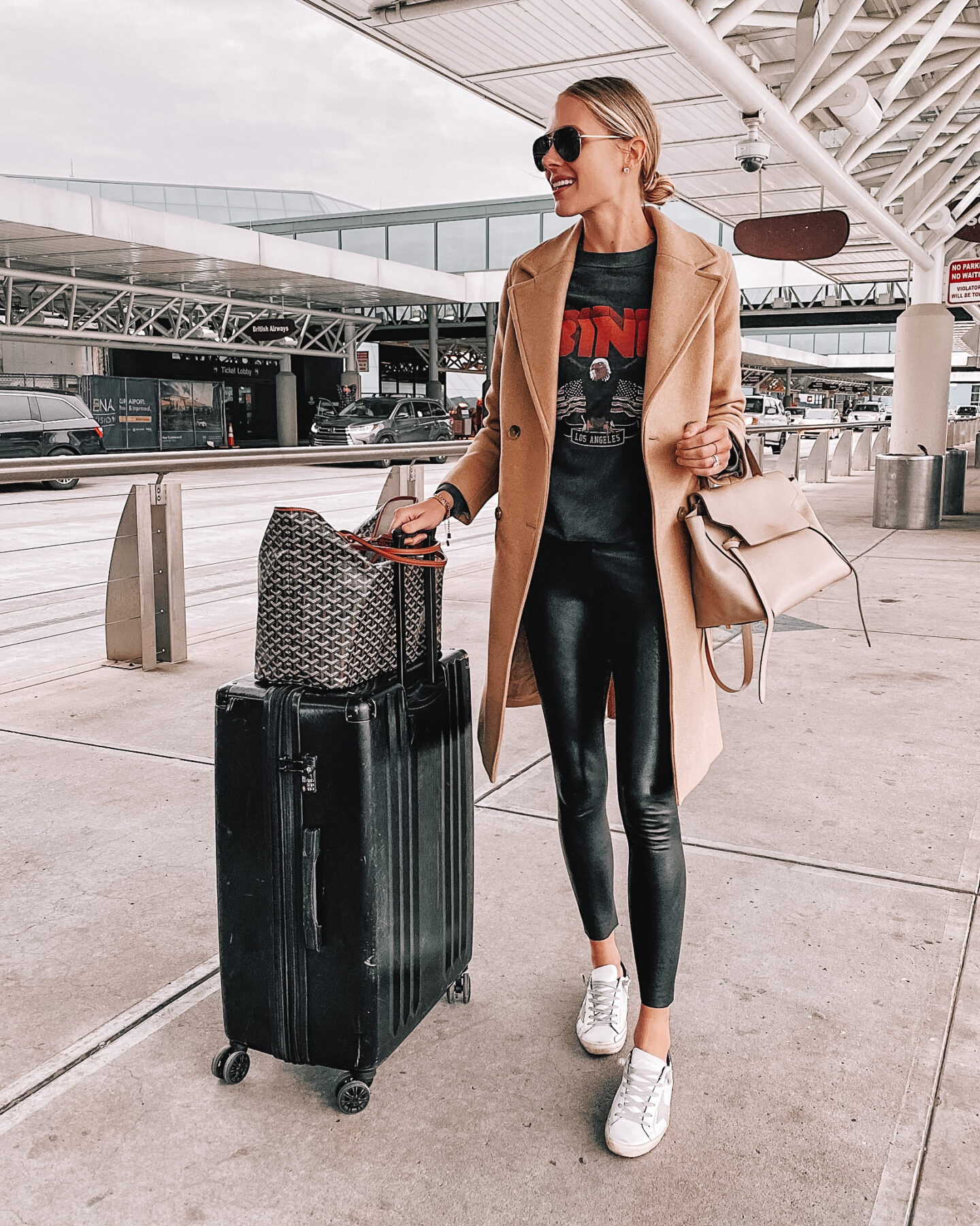outfit ideas for airport travel