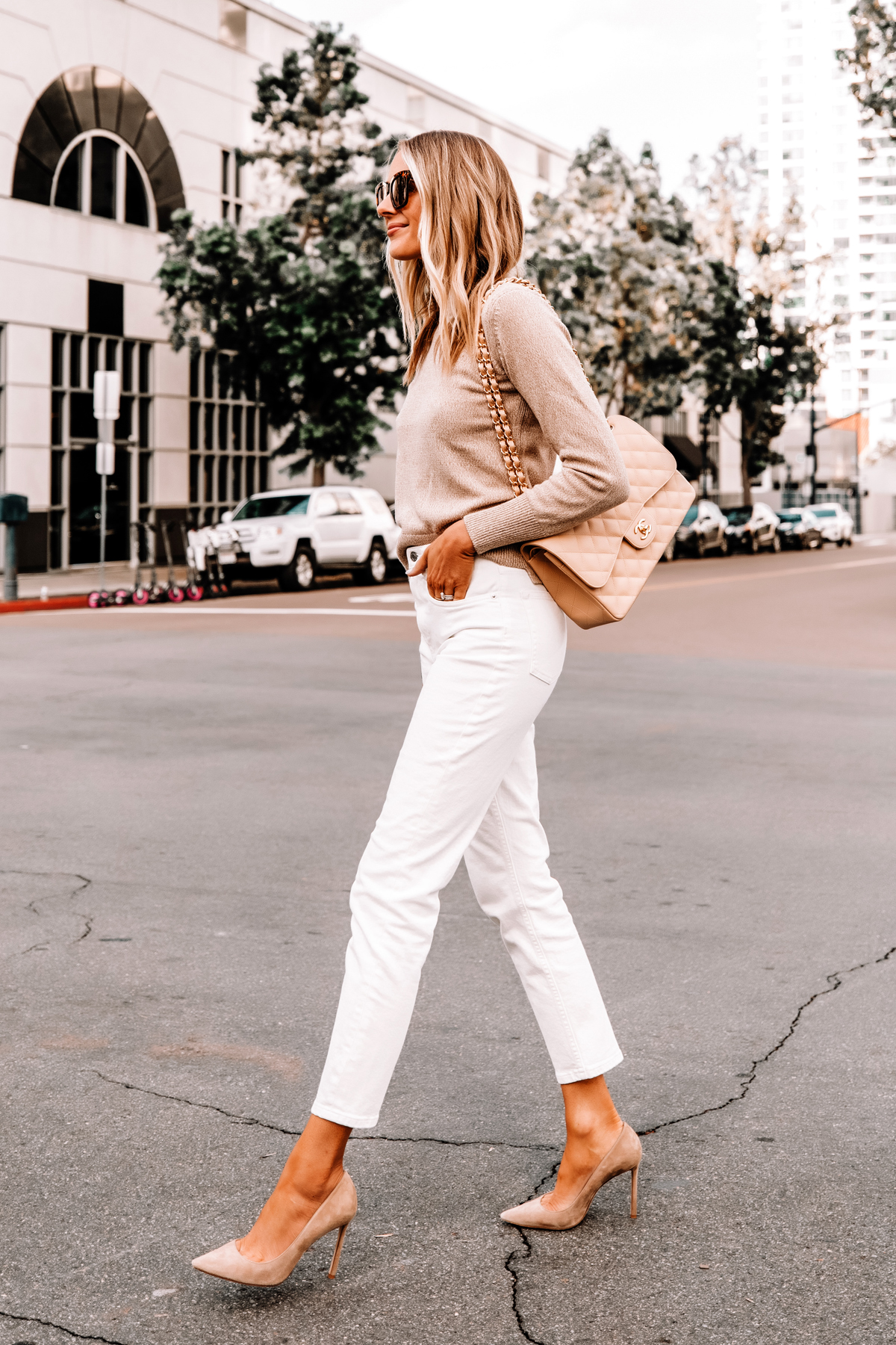 Fashion Jackson Wearing Everlane Beige Sweater Everlane White Jeans Nude Pumps Beige Chanel Handbag