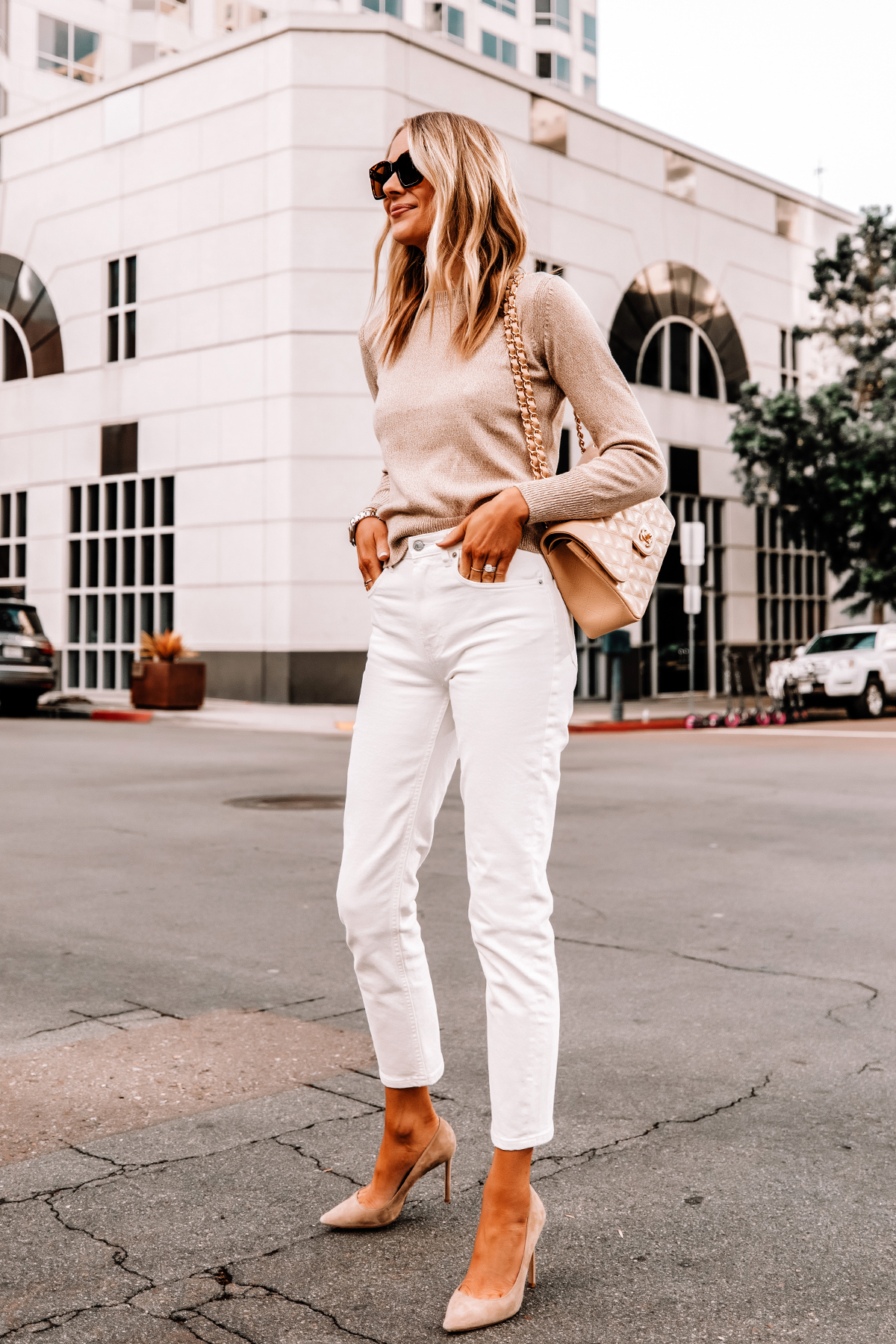 Fashion Jackson Wearing Everlane Beige Sweater Everlane White Straigt Leg Jeans Nude Pumps Beige Chanel Handbag