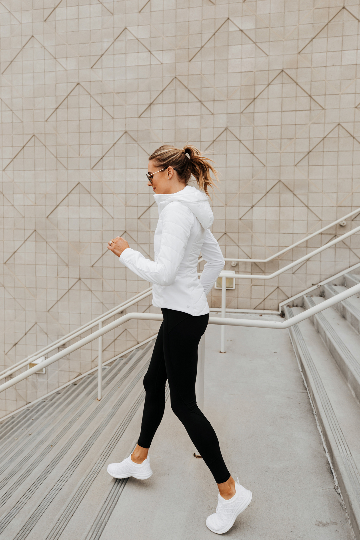 Review: Lululemon Extra Mile Jacket vs First Mile Jacket - Agent Athletica