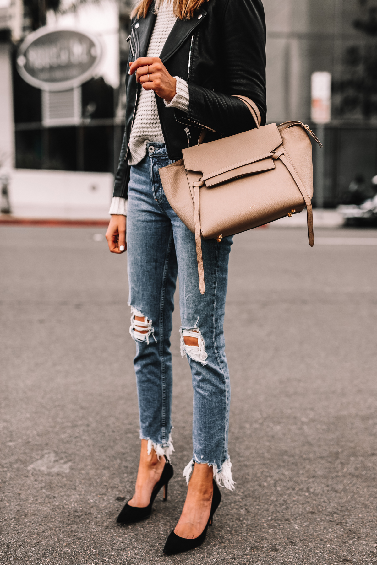 A Chic Way to Wear This Season's Belt Bag Trend - Fashion Jackson