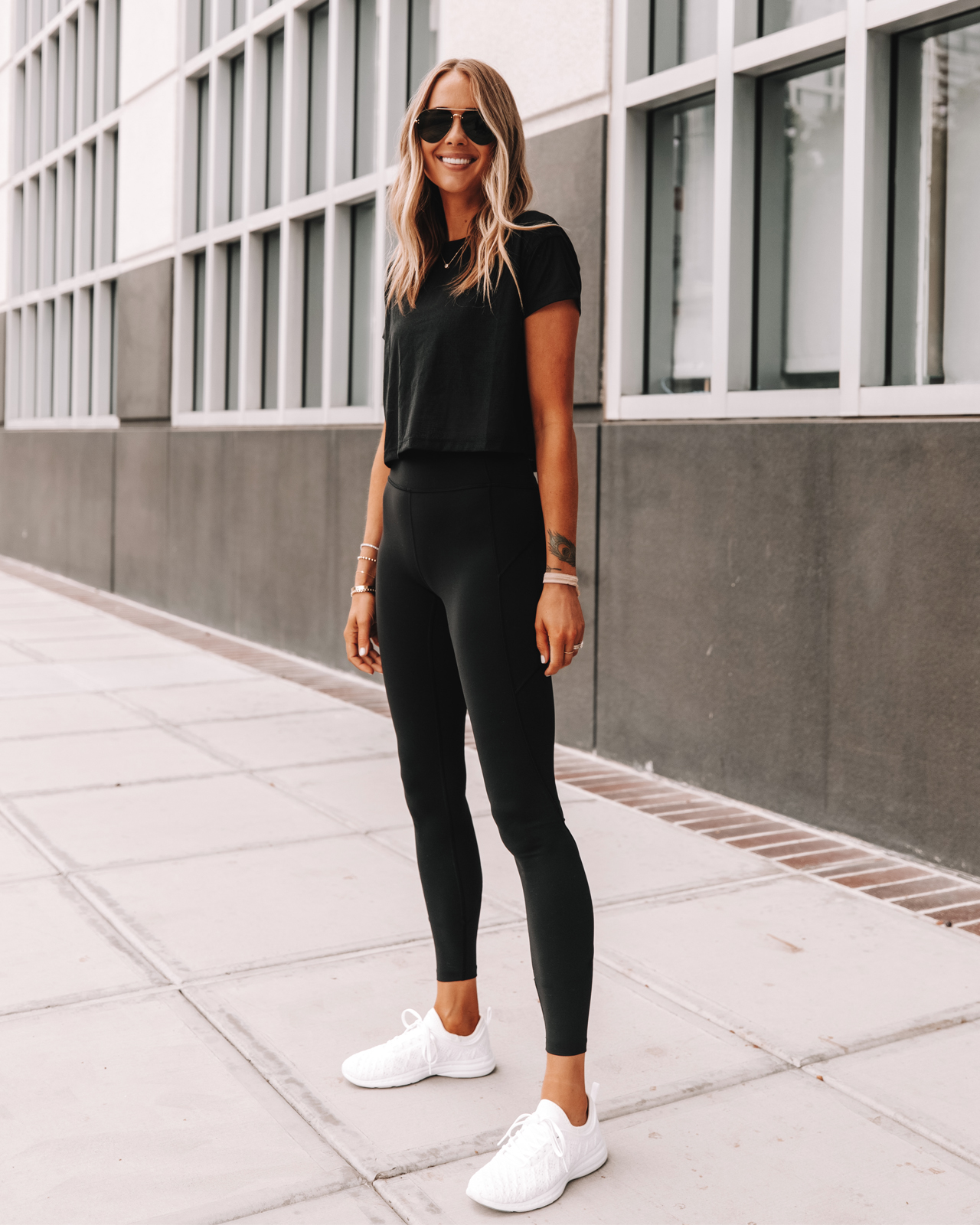 Lululemon Legging Fabric Guide: Breaking Down My Favorite Leggings