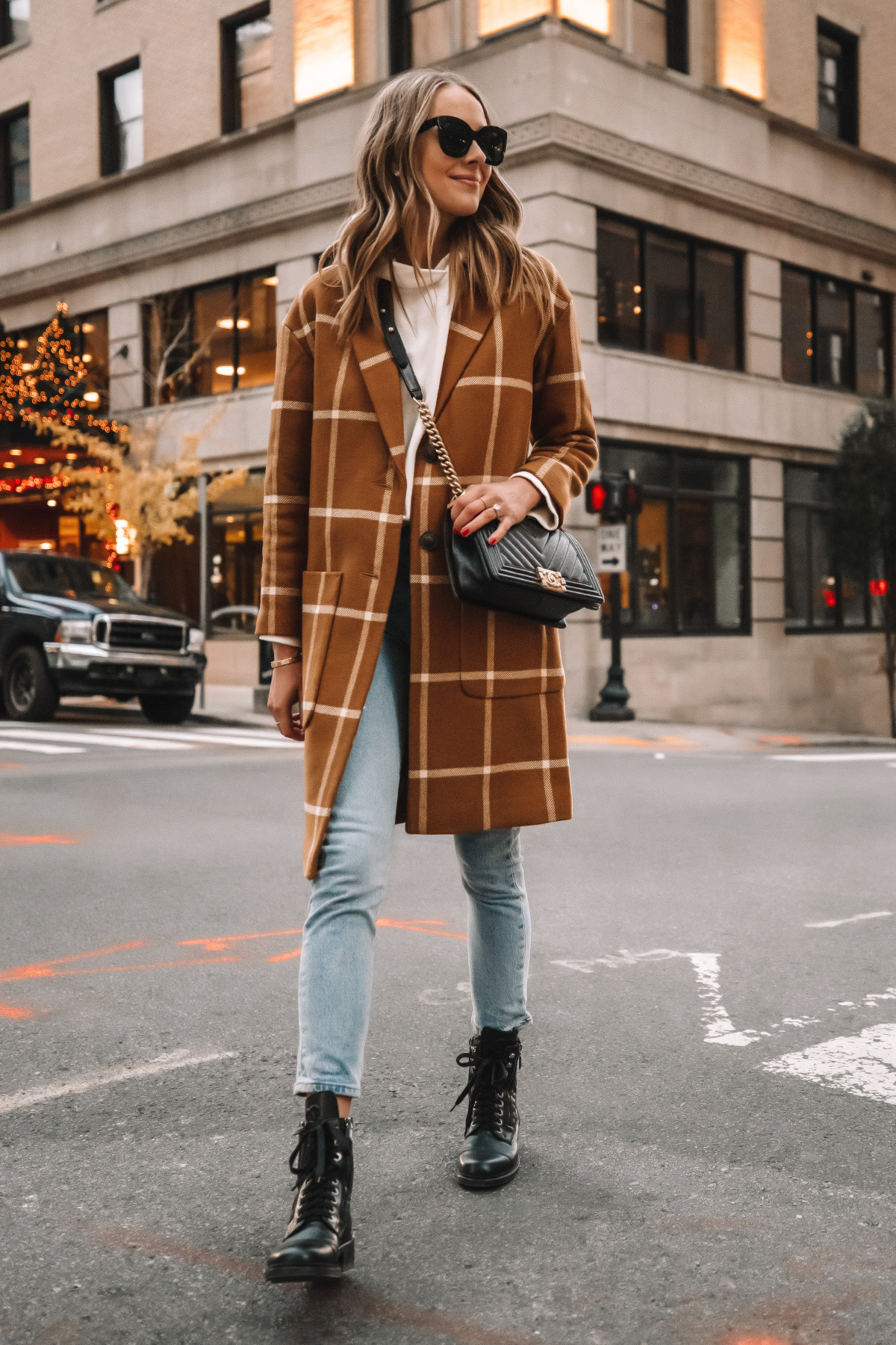 Fashion Jackson Madewell Camel Plaid Coat Levis Jeans Combat Boots Street Style Outfit Fashion Jackson Madewell Camel Plaid Coat Levis Jeans Combat Boots Street Style Outfit