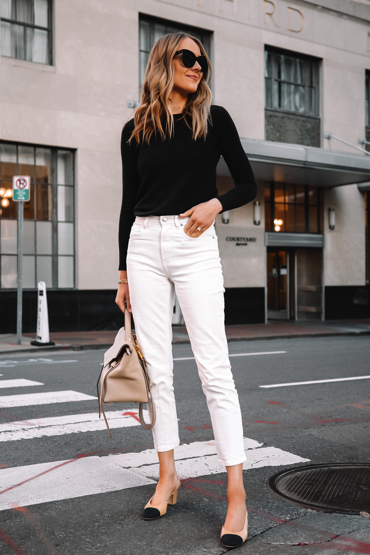 Everlane's Essential Cashmere Sweater - Fashion Jackson